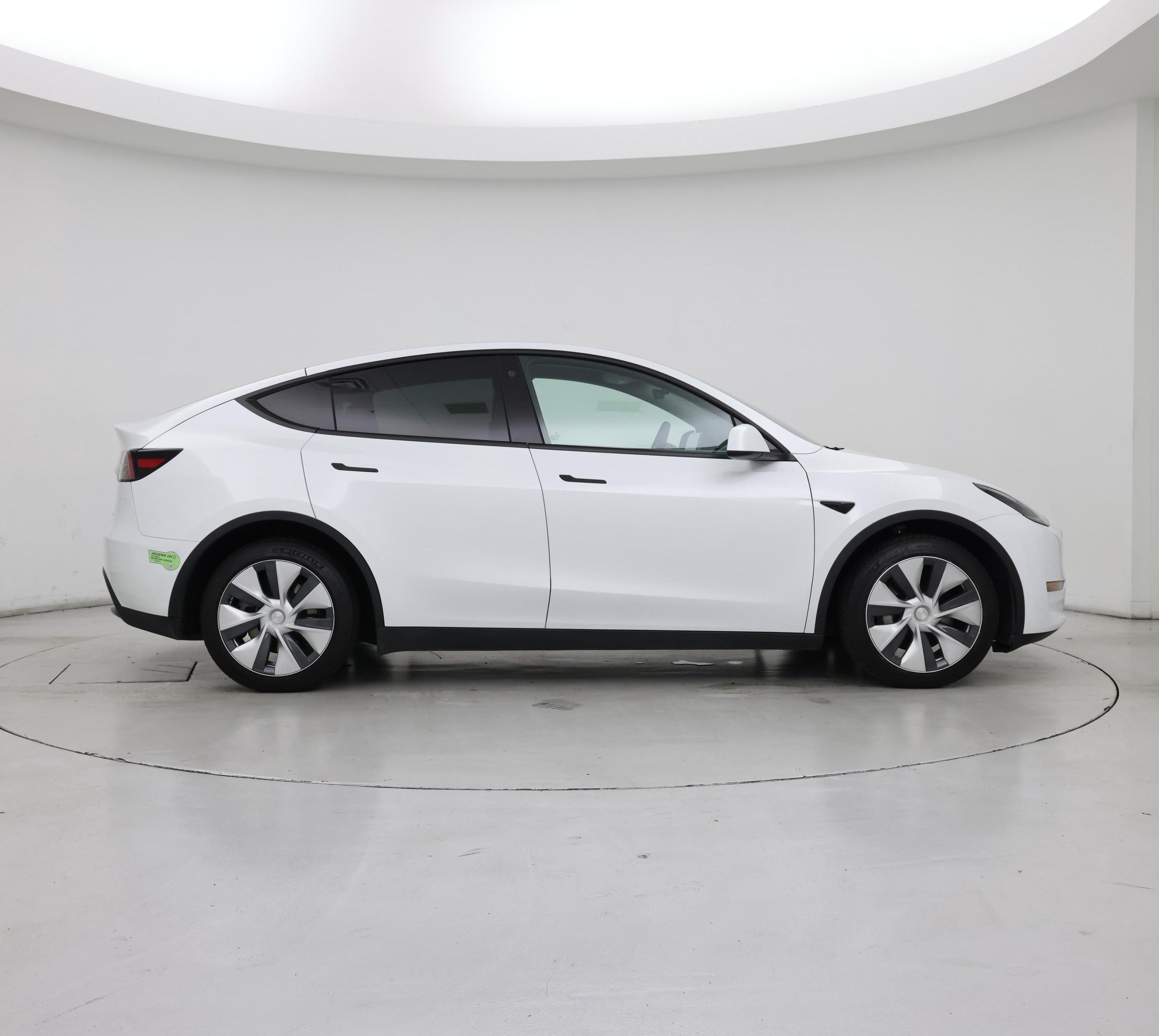 Thumbnail: 2023 Tesla Model Y - 7