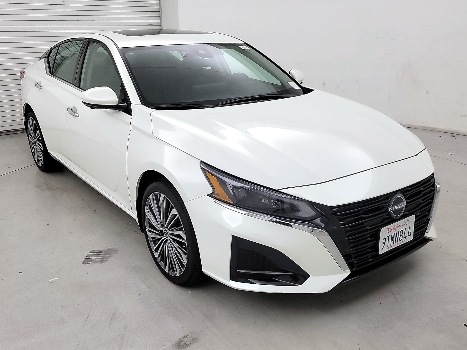 Thumbnail: 2024 Nissan Altima - 1