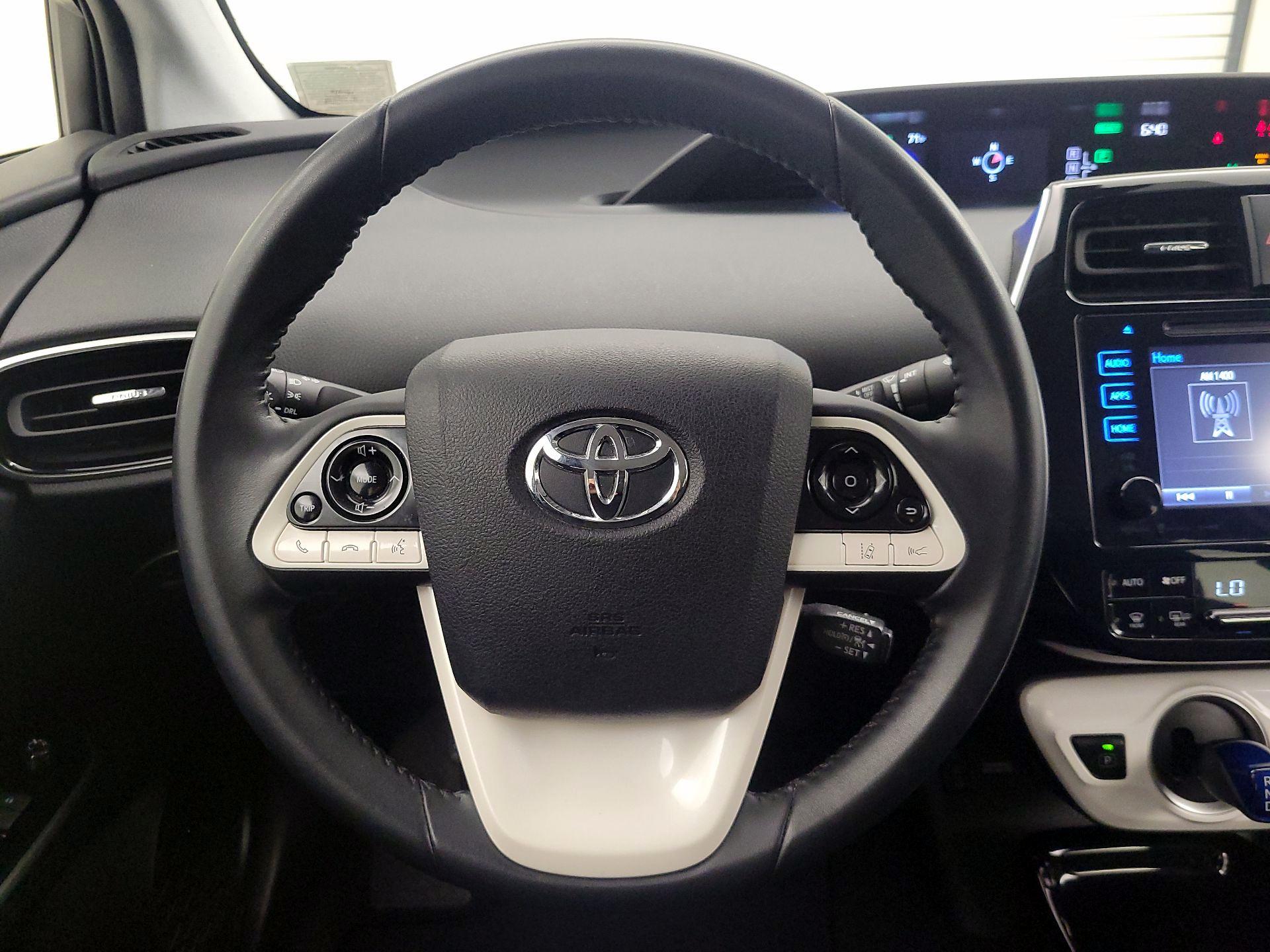 Thumbnail: 2018 Toyota Prius Prime - 10