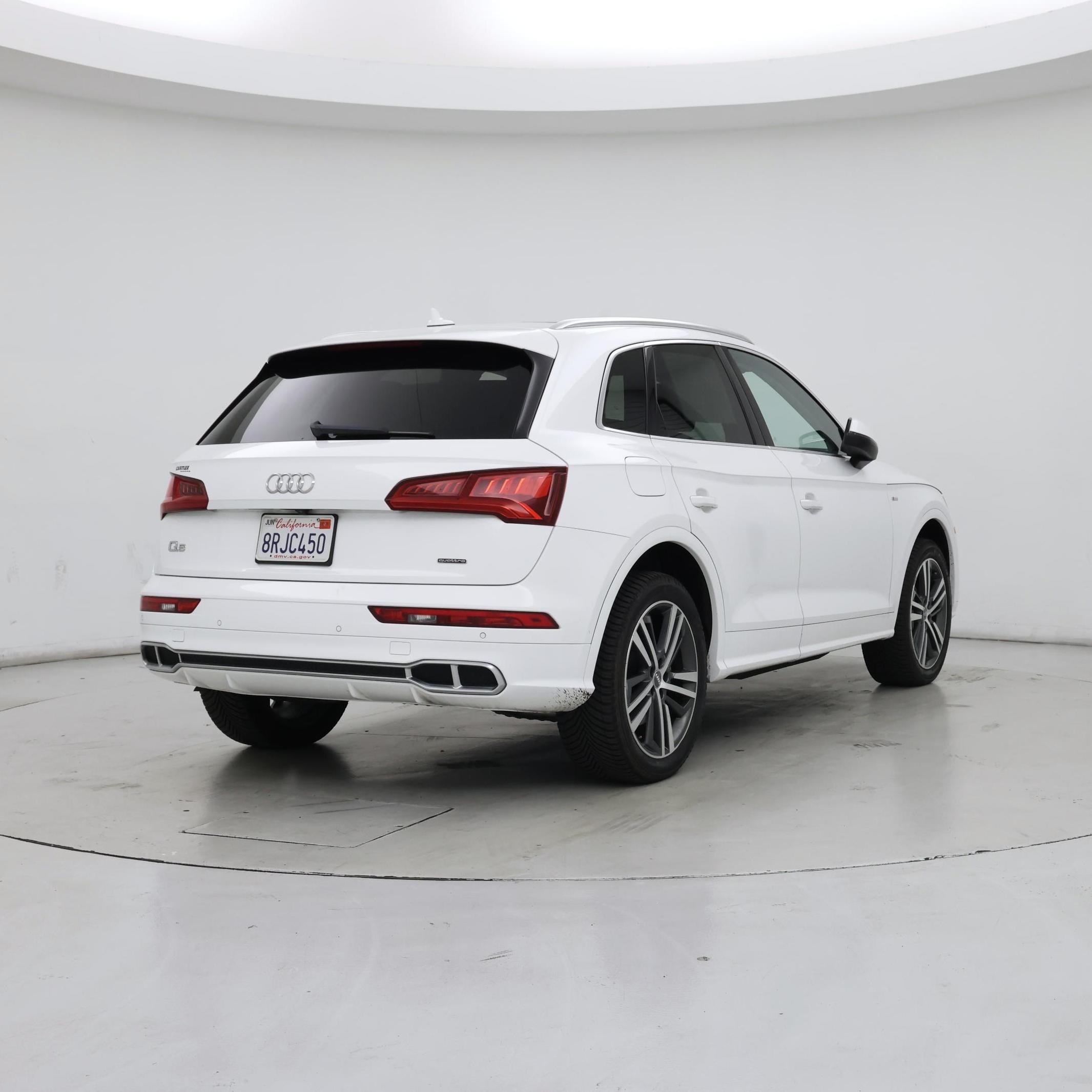 Thumbnail: 2020 Audi Q5 - 8