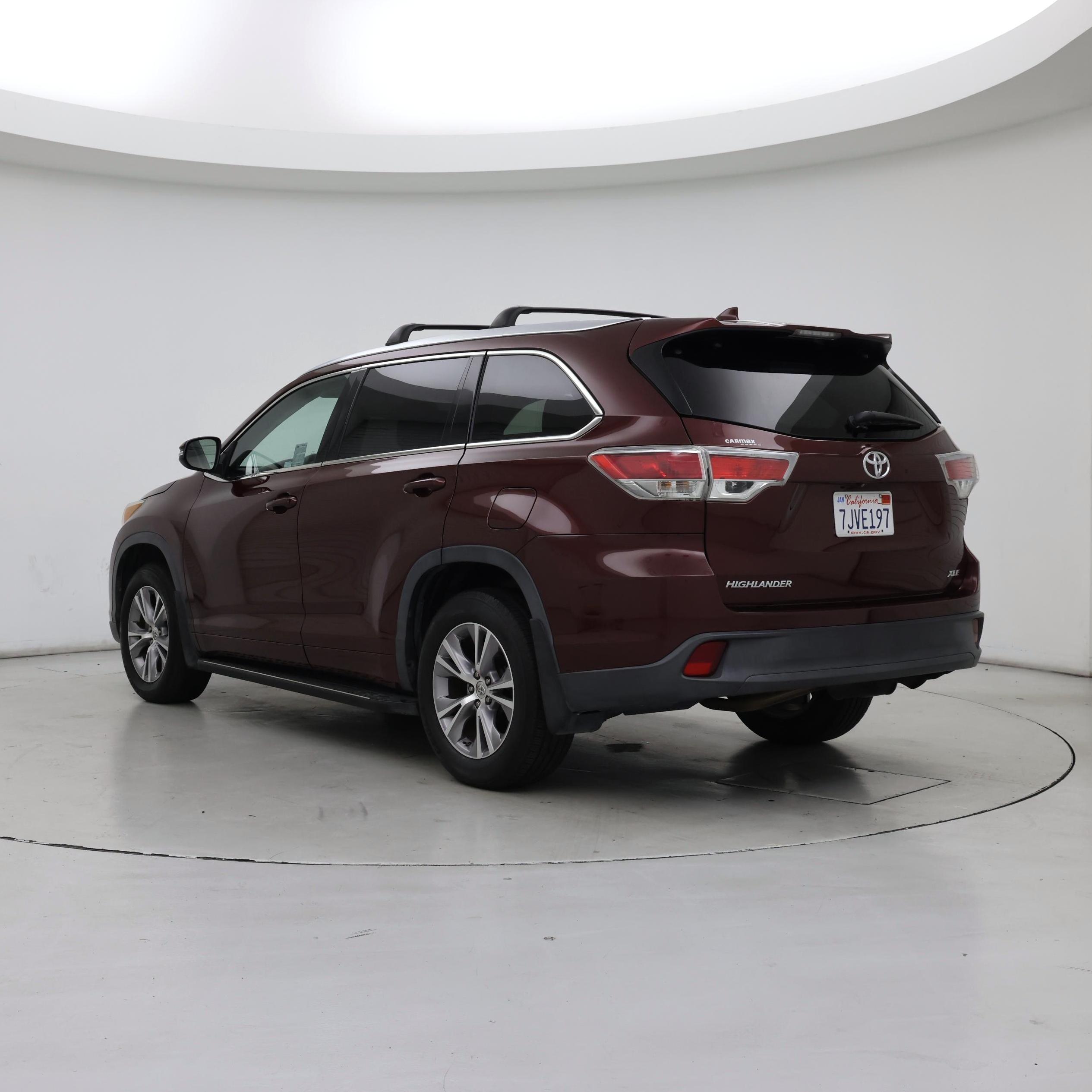 Thumbnail: 2015 Toyota Highlander - 2
