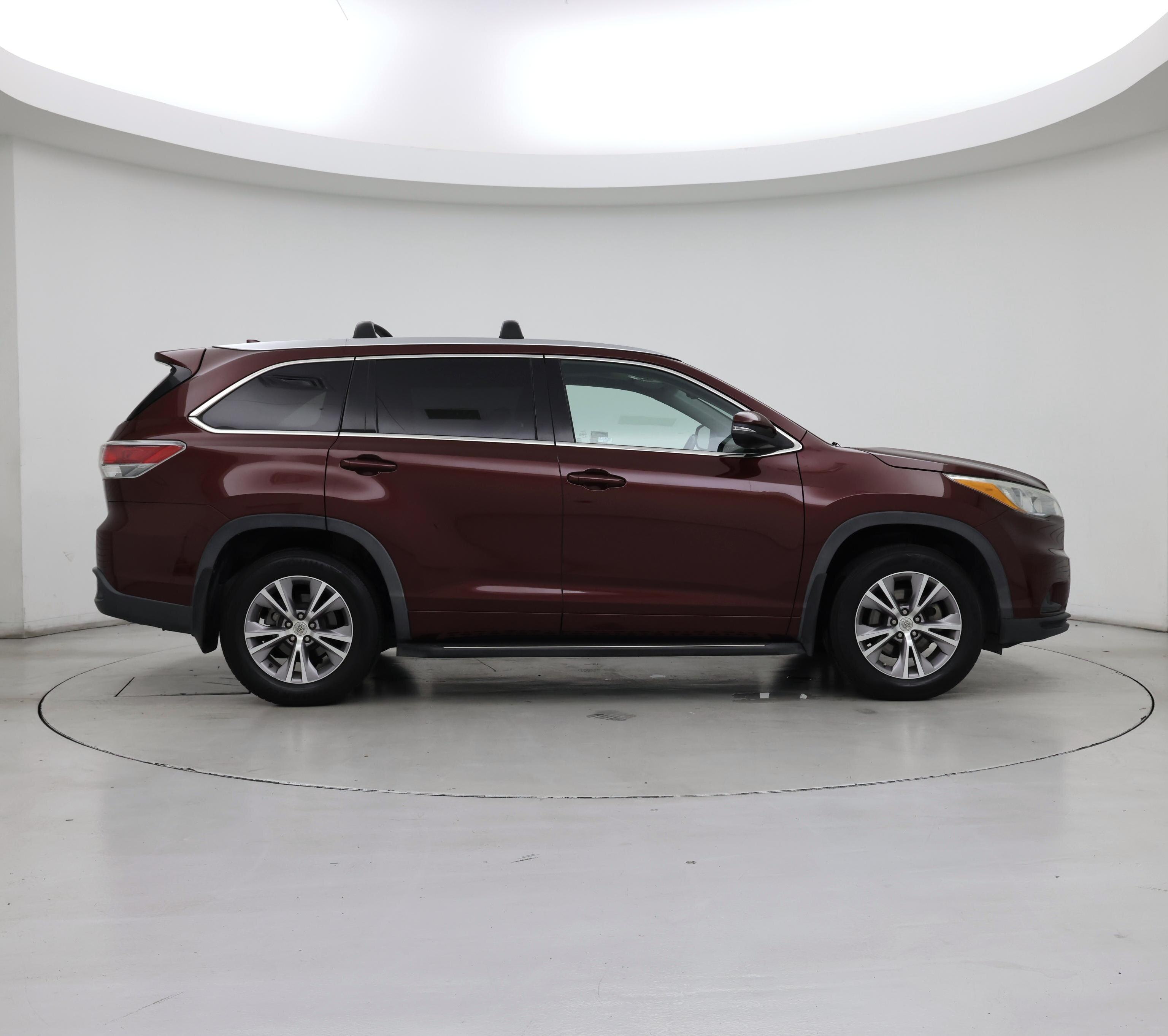 Thumbnail: 2015 Toyota Highlander - 7