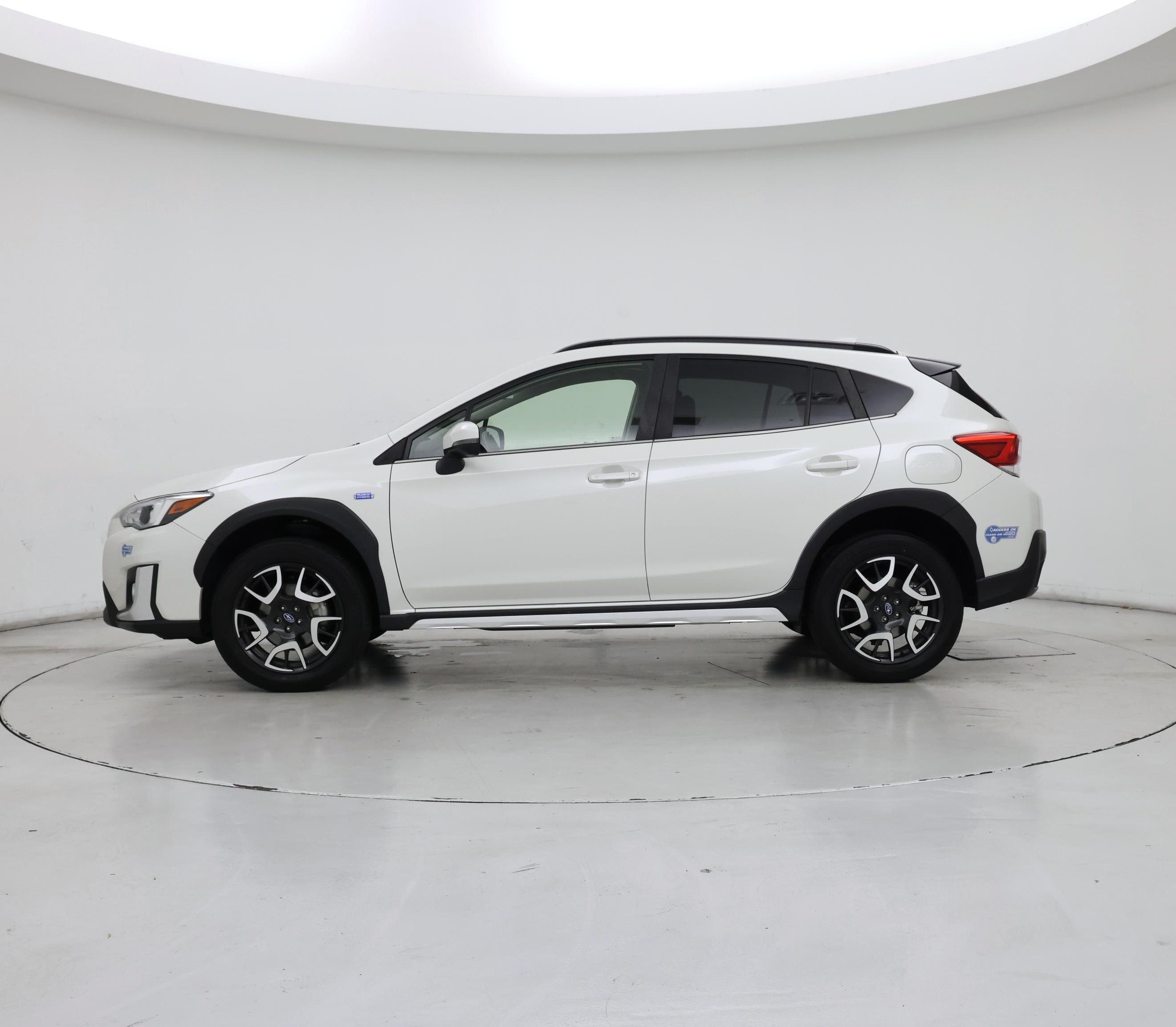 Thumbnail: 2020 Subaru Crosstrek - 3