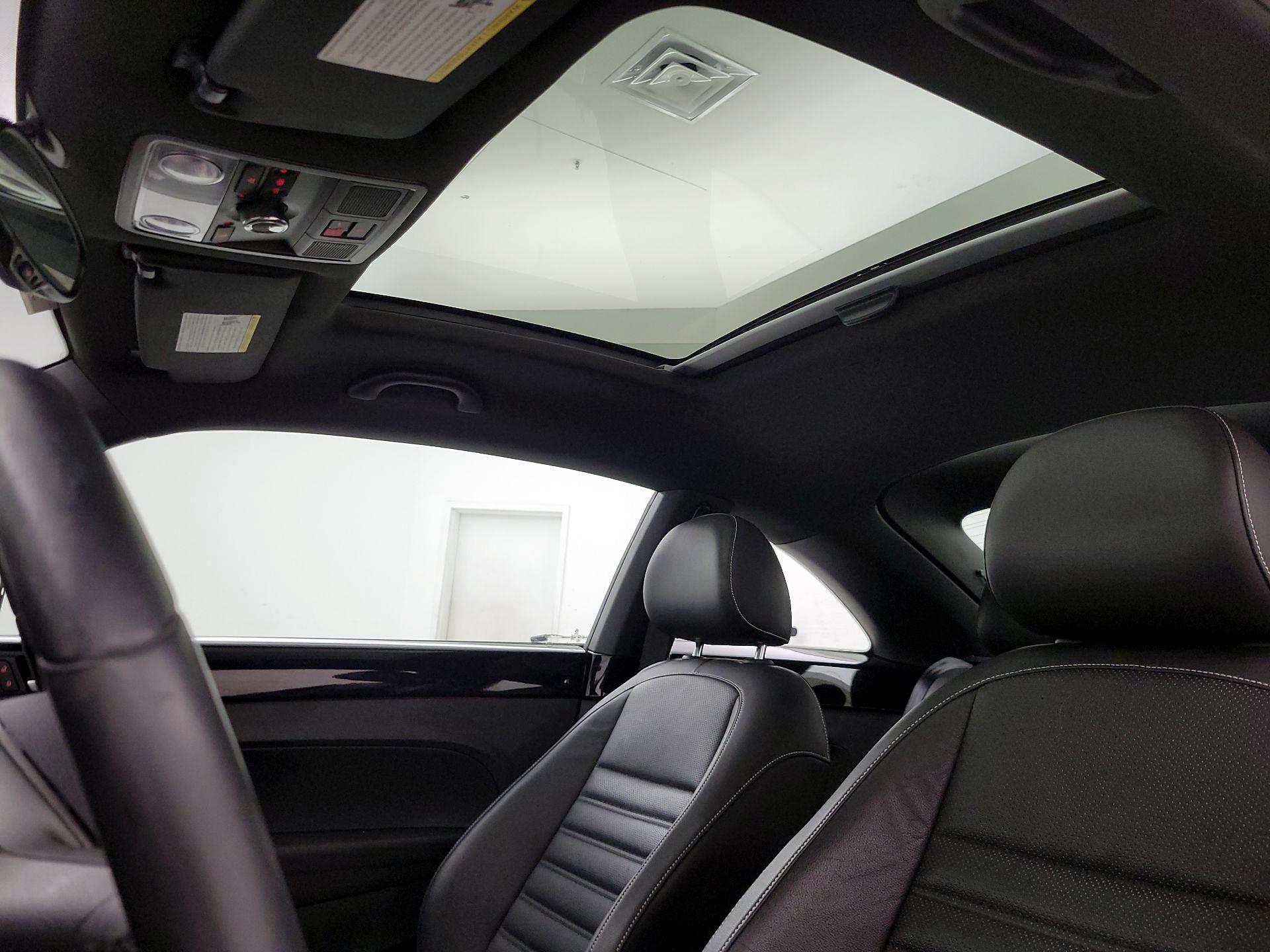 Thumbnail: 2014 Volkswagen Beetle - 18