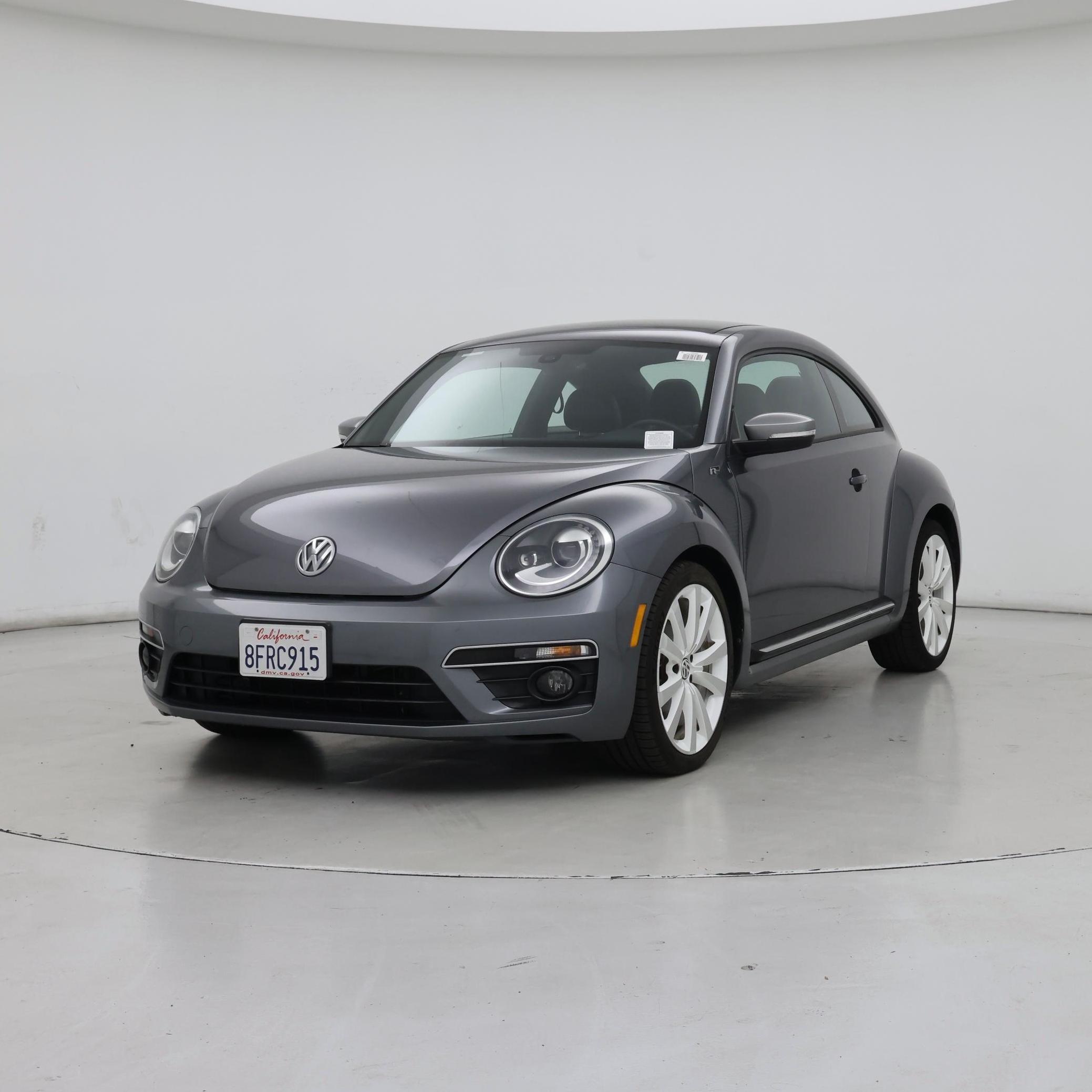 Thumbnail: 2014 Volkswagen Beetle - 4
