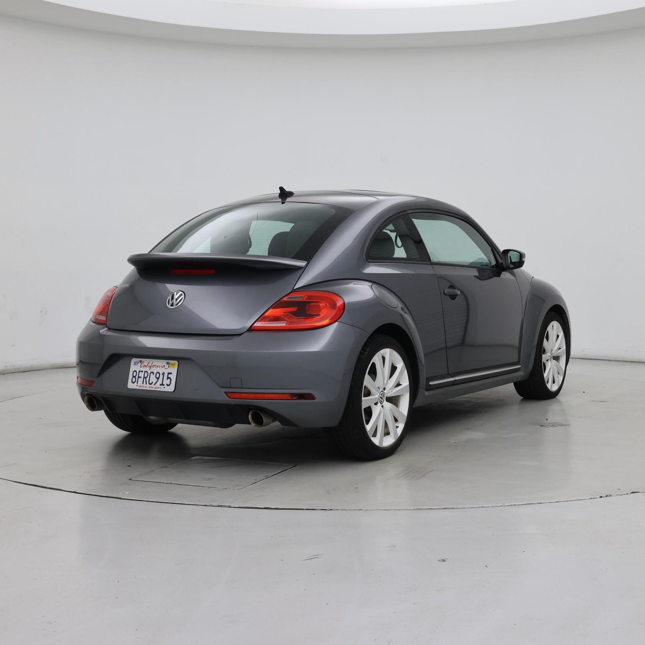 Thumbnail: 2014 Volkswagen Beetle - 8