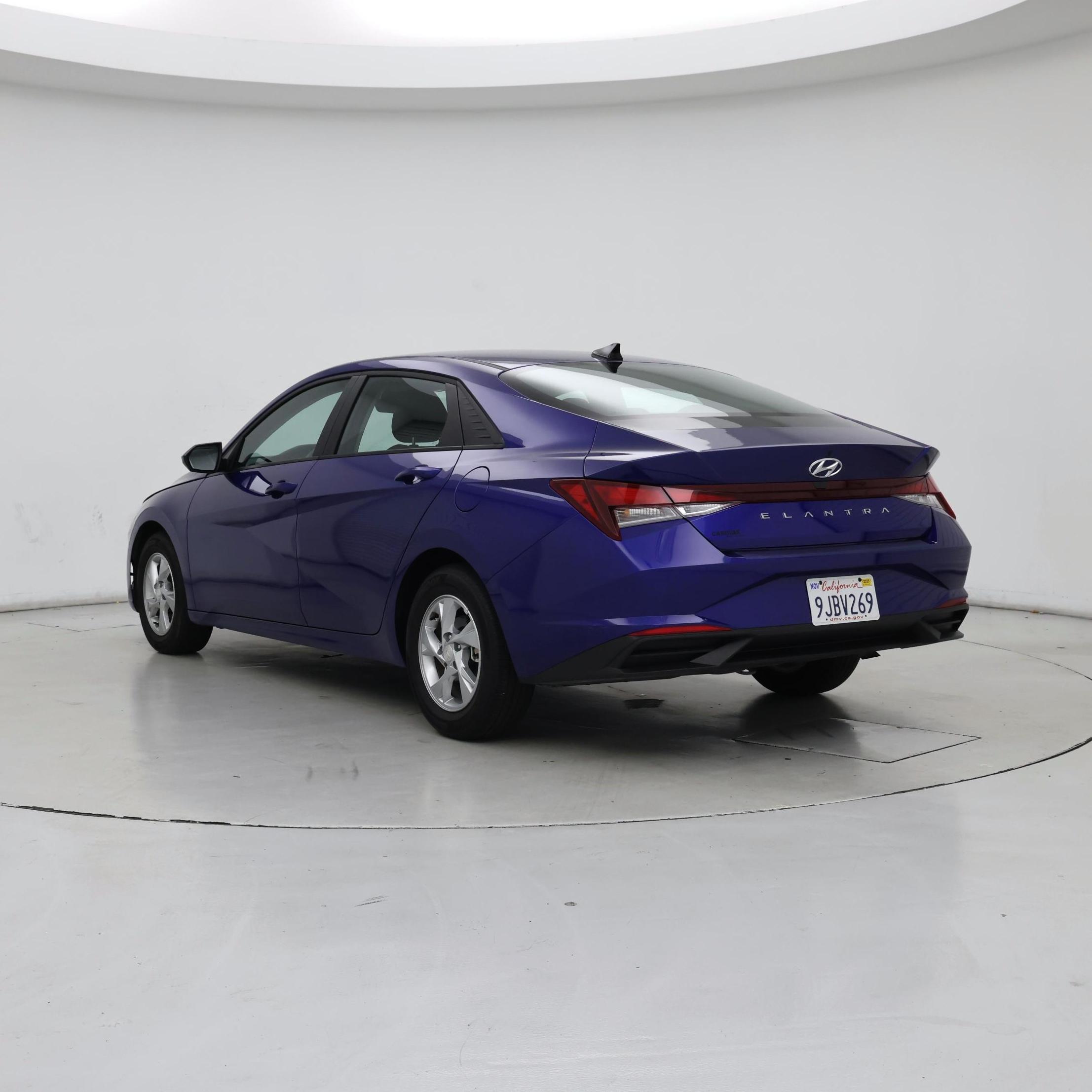 Thumbnail: 2022 Hyundai Elantra - 2