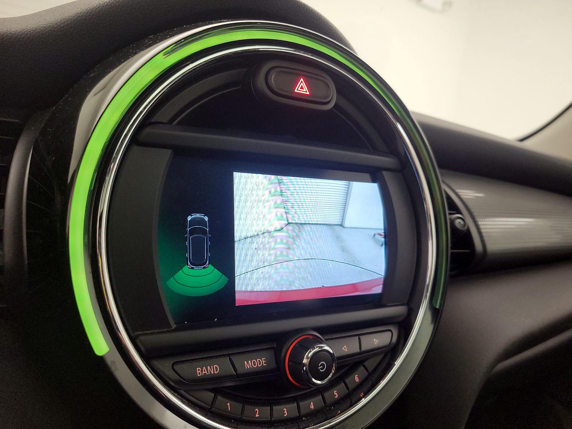 Thumbnail: 2019 MINI Cooper Hardtop - 14