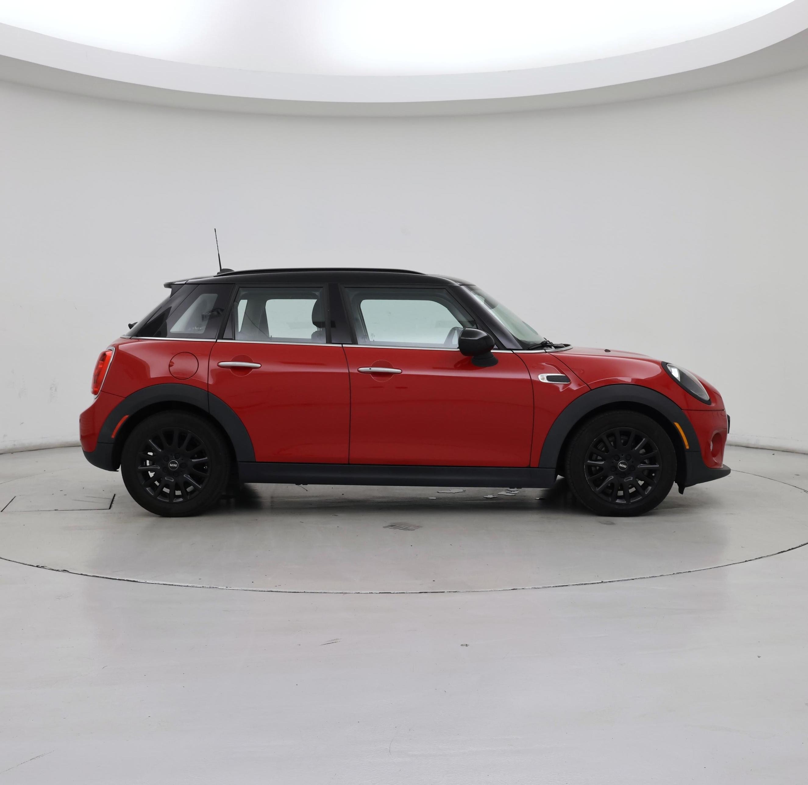 Thumbnail: 2019 MINI Cooper Hardtop - 7