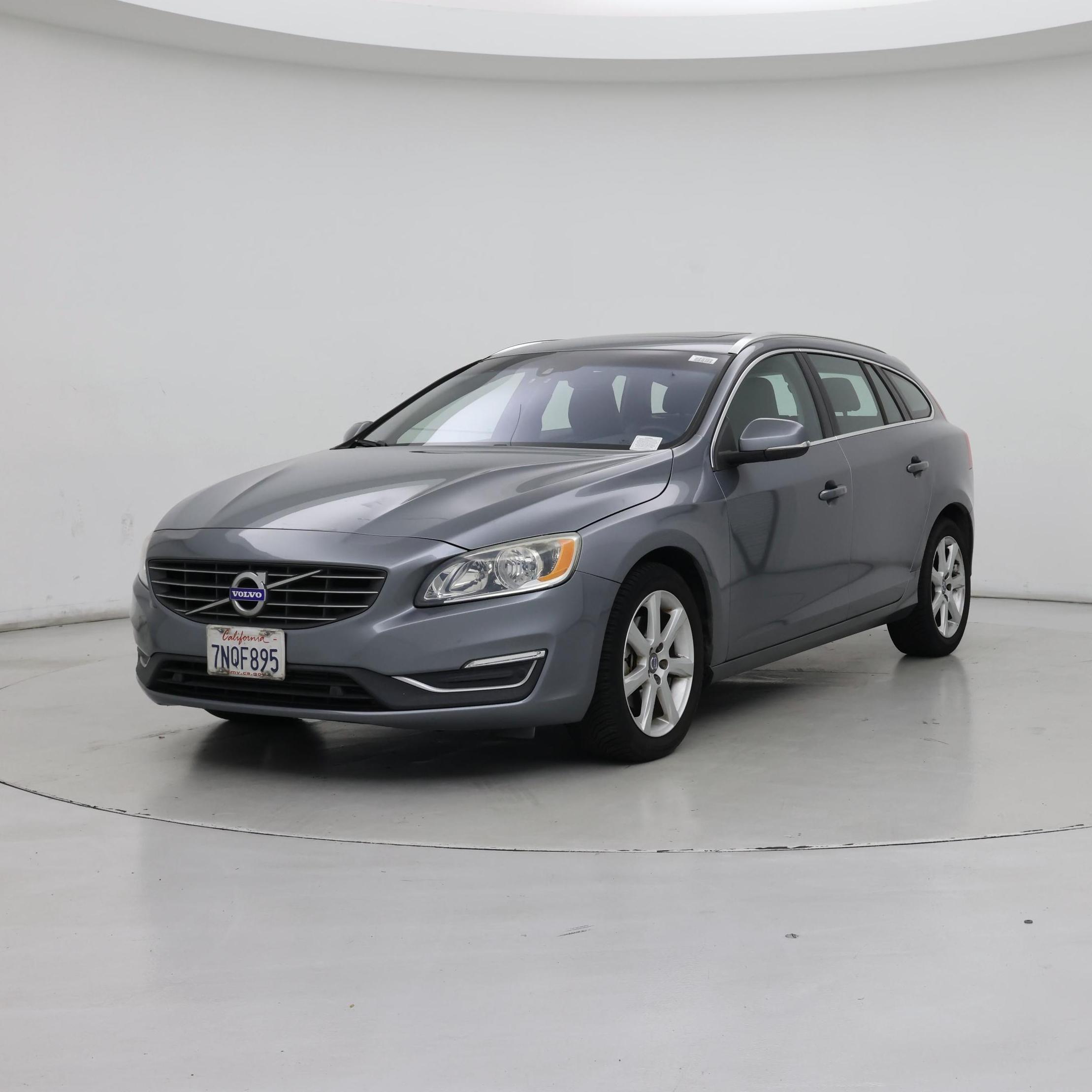 Thumbnail: 2016 Volvo V60 - 4