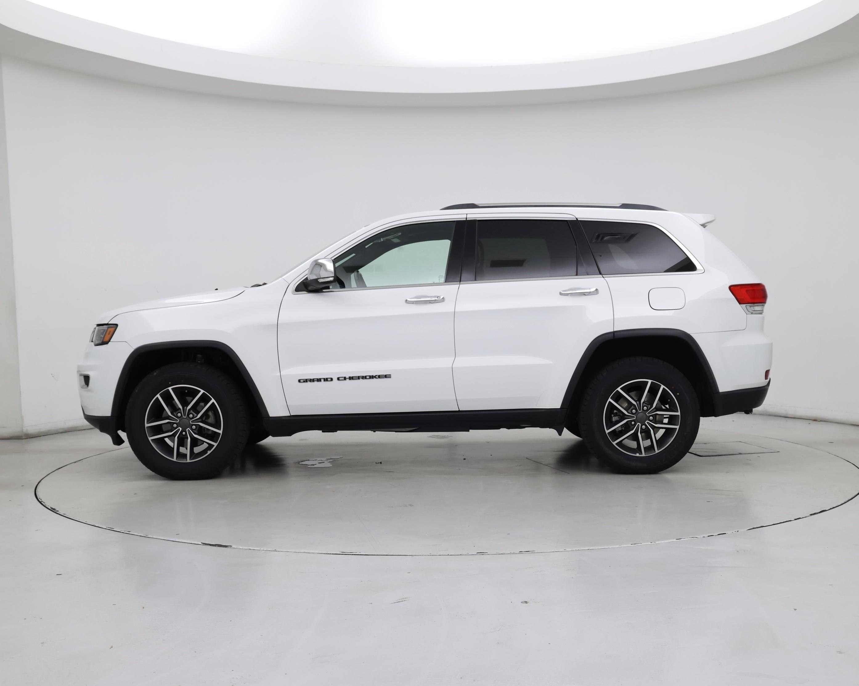 Thumbnail: 2019 Jeep Grand Cherokee - 3