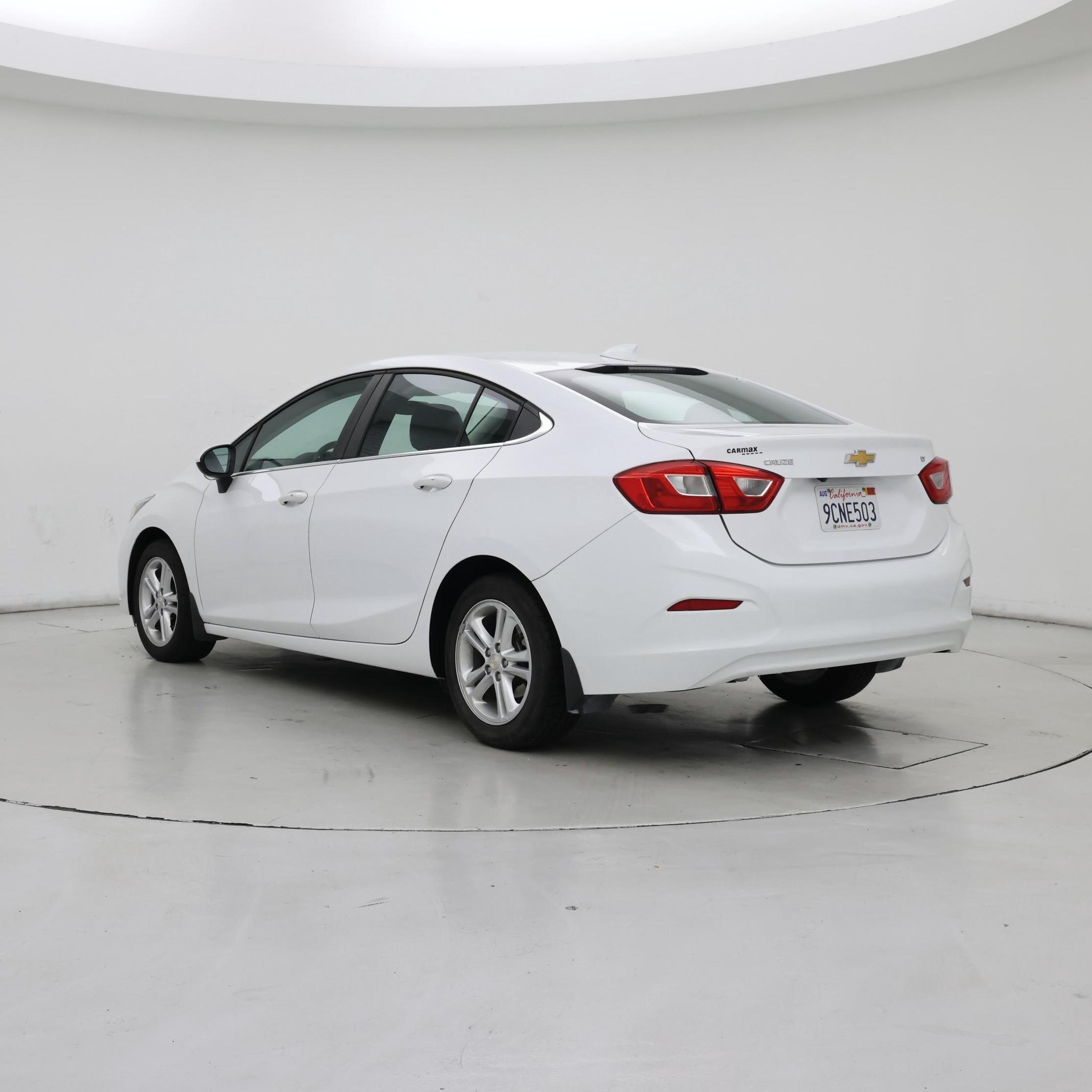 Thumbnail: 2017 Chevrolet Cruze - 2