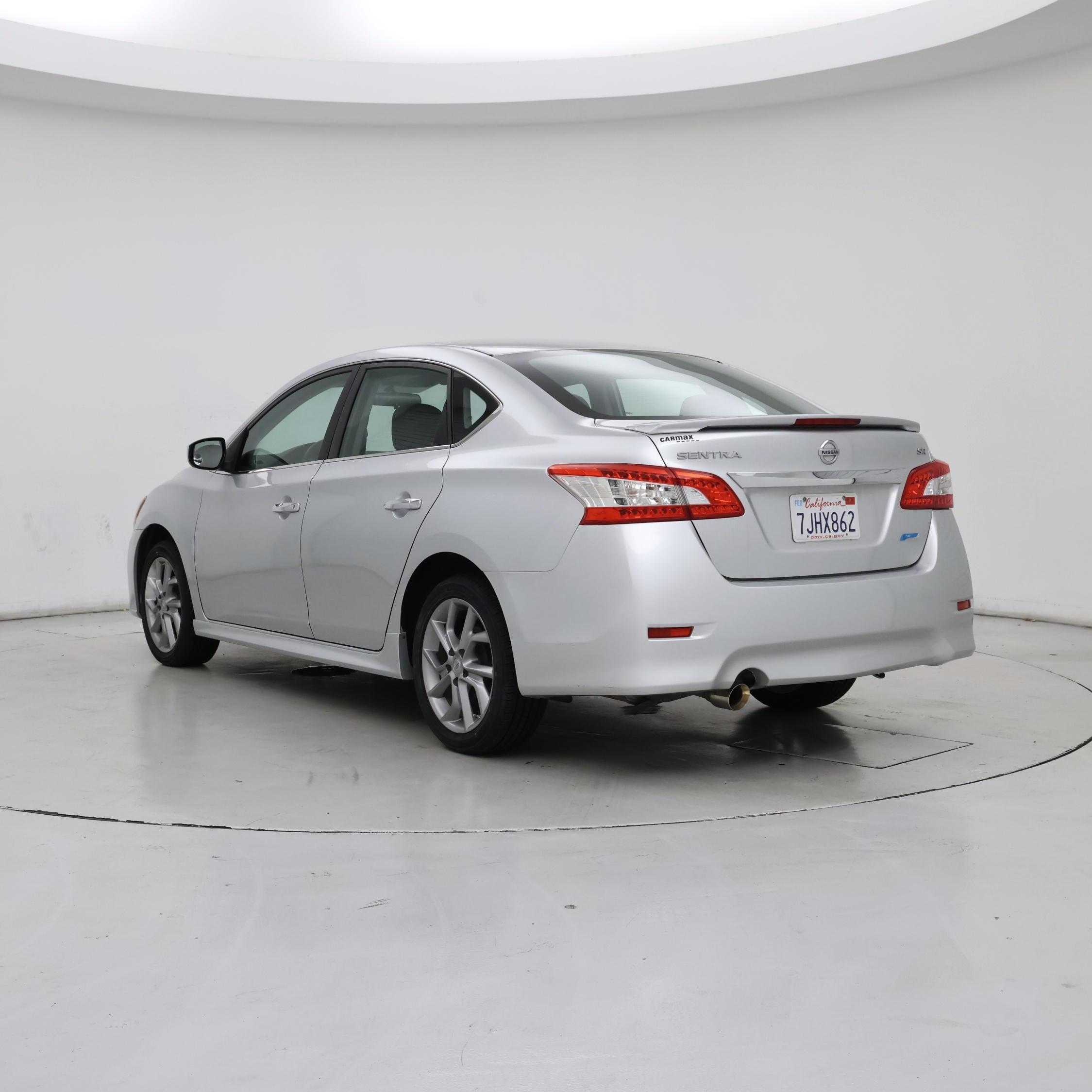 Thumbnail: 2014 Nissan Sentra - 2