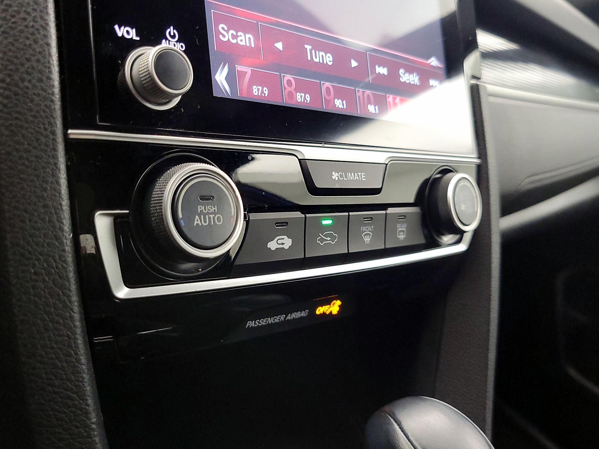 Thumbnail: 2019 Honda Civic - 16