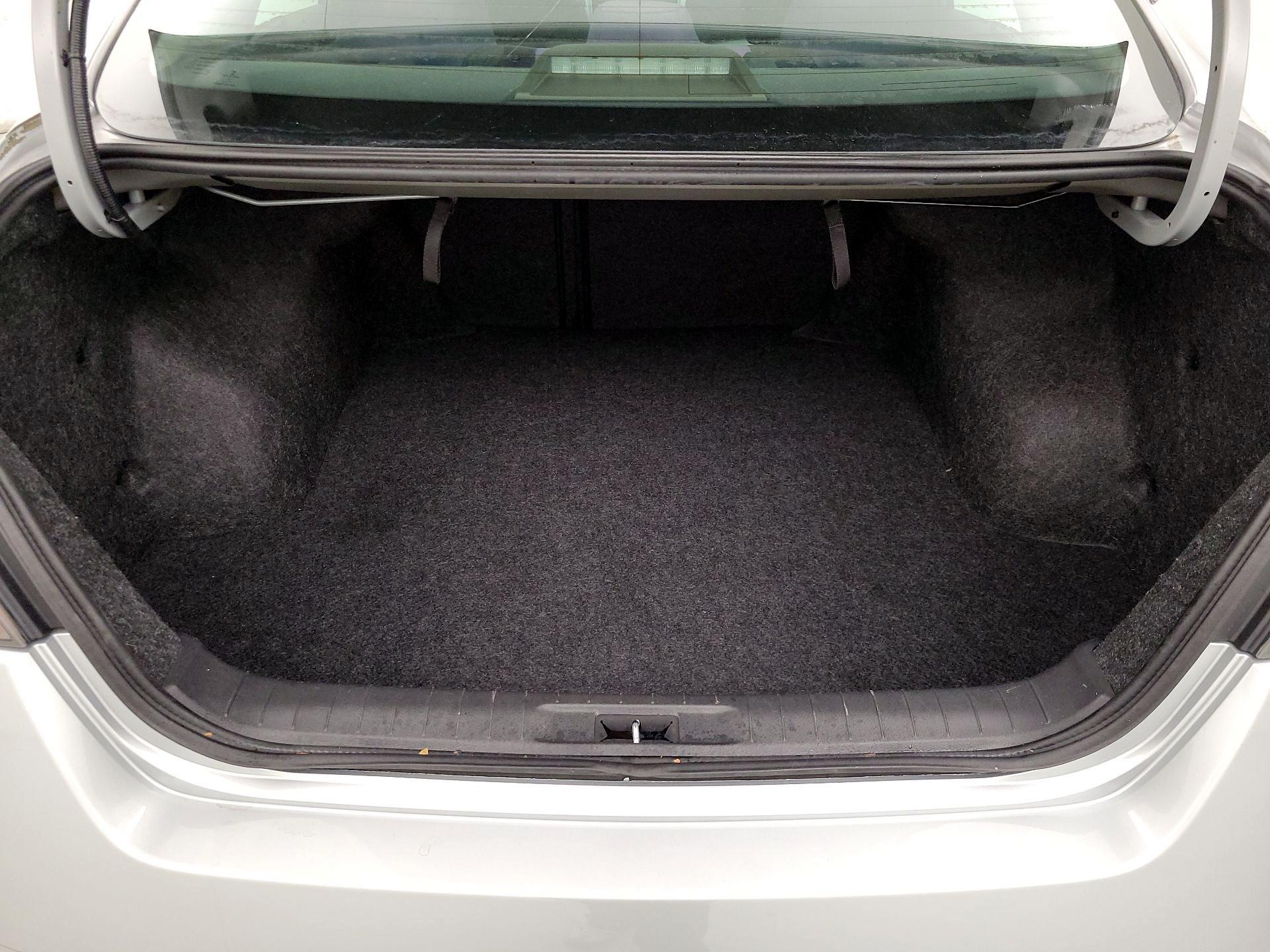 Thumbnail: 2015 Nissan Altima - 19