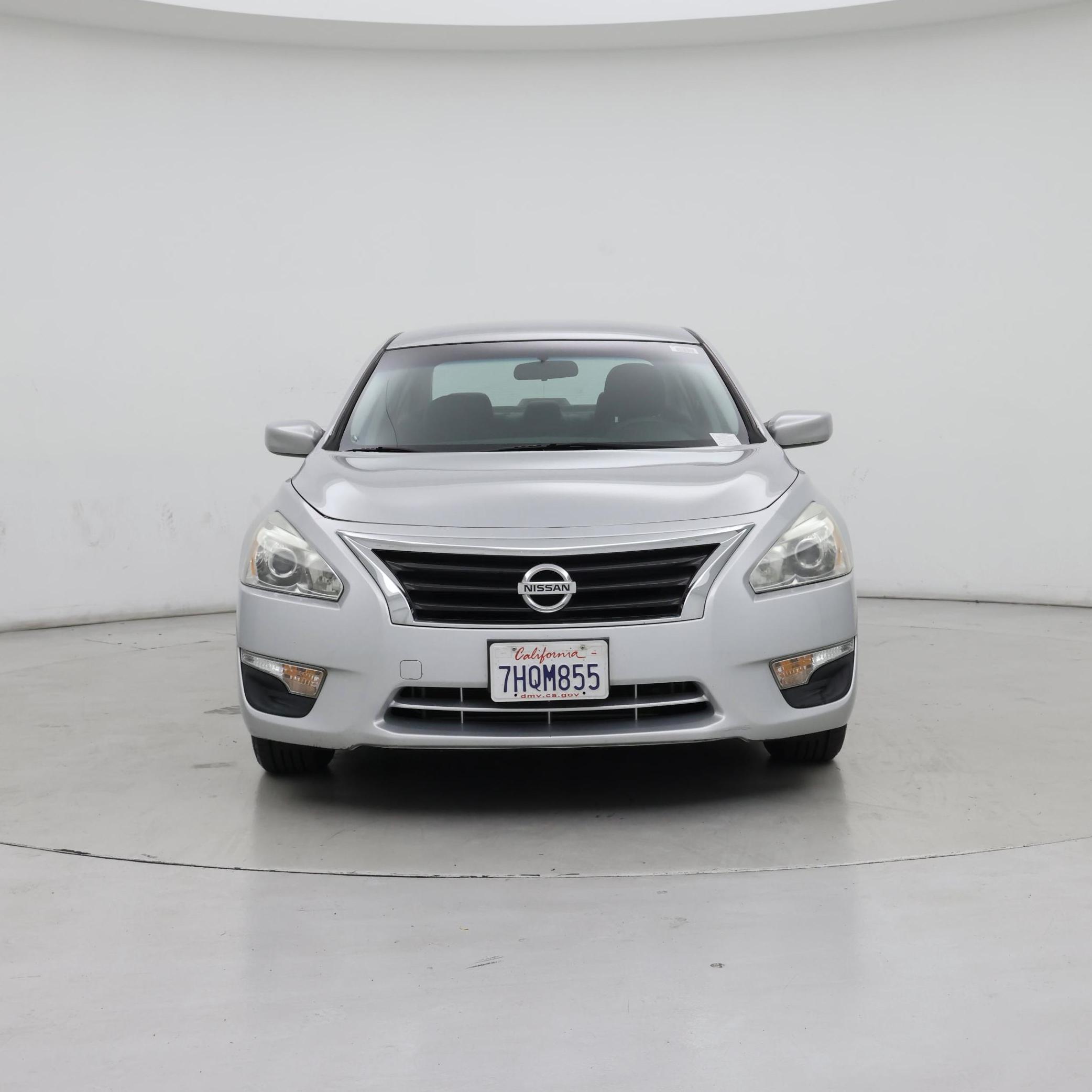 Thumbnail: 2015 Nissan Altima - 5