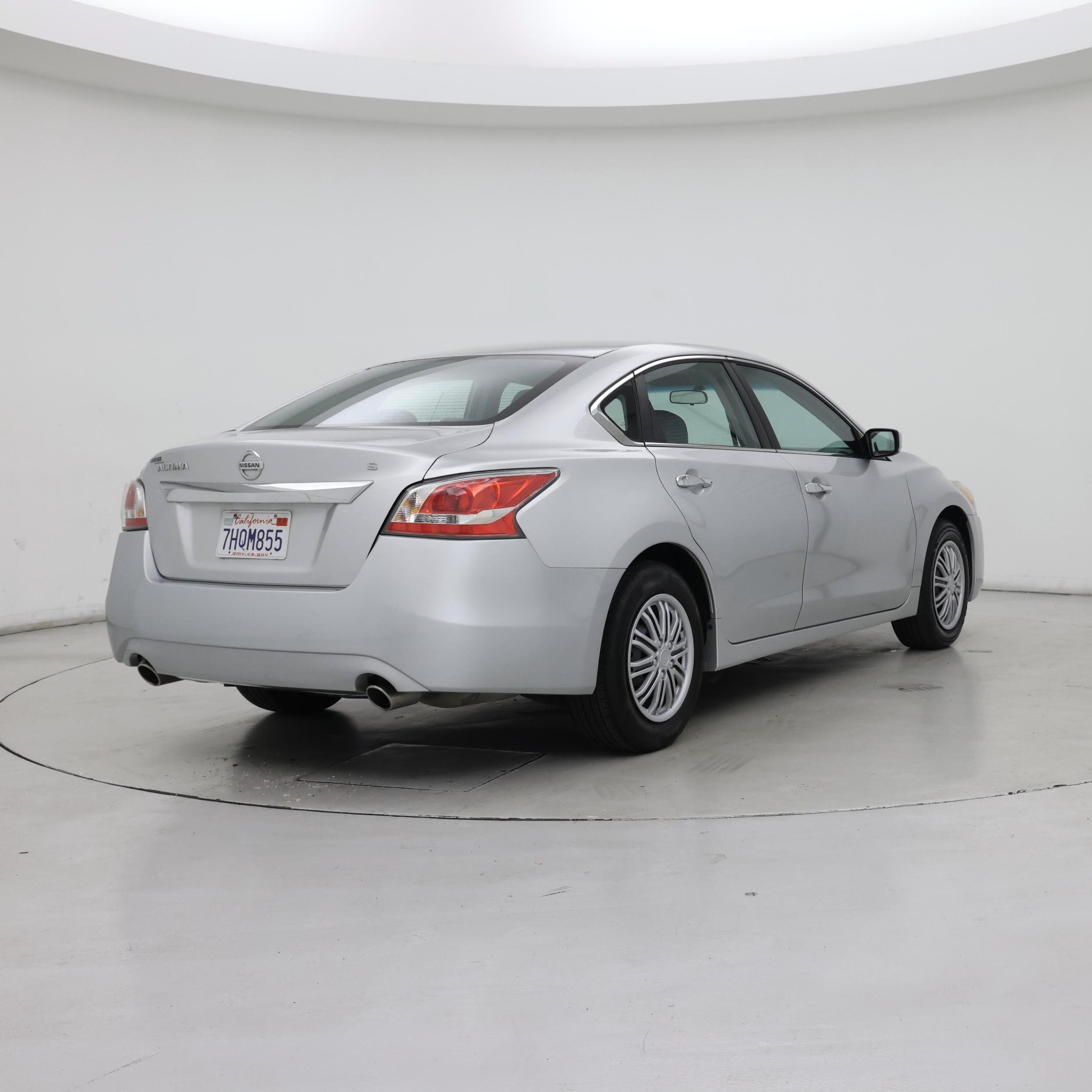 Thumbnail: 2015 Nissan Altima - 8