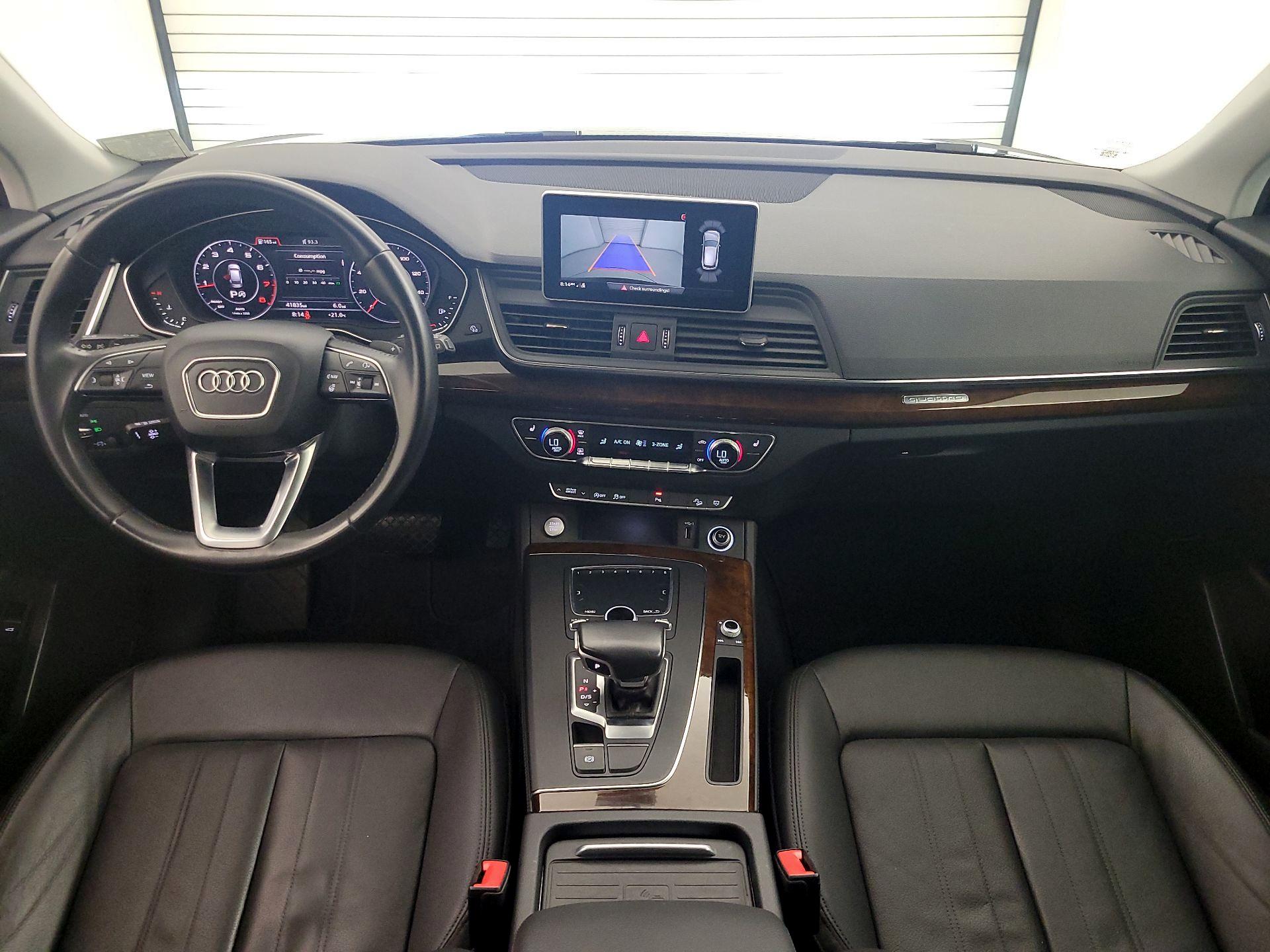 Thumbnail: 2020 Audi Q5 - 9