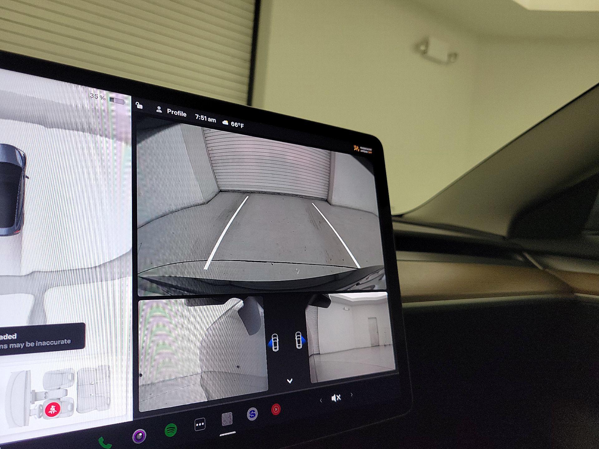 Thumbnail: 2023 Tesla Model 3 - 14