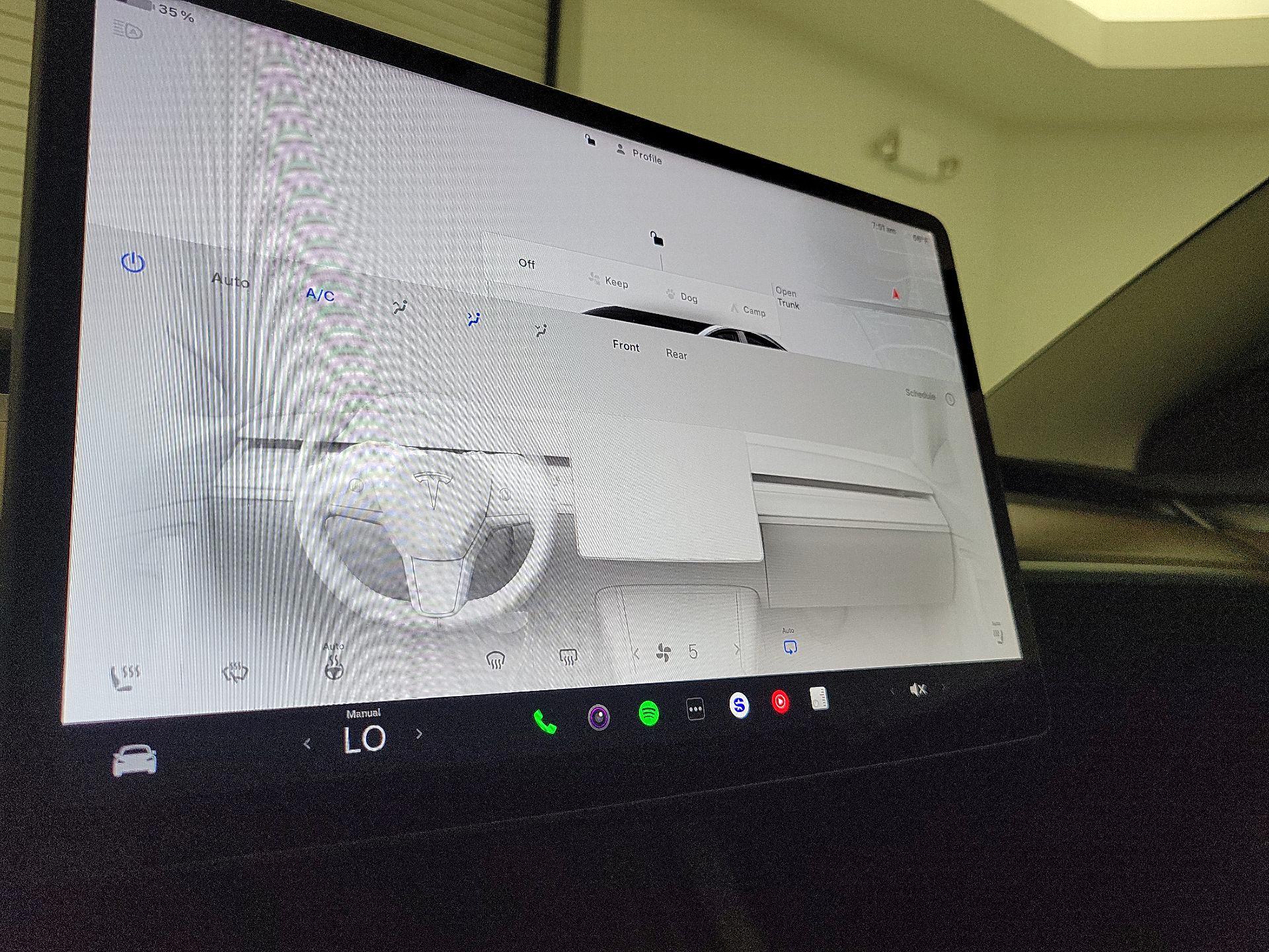 Thumbnail: 2023 Tesla Model 3 - 16