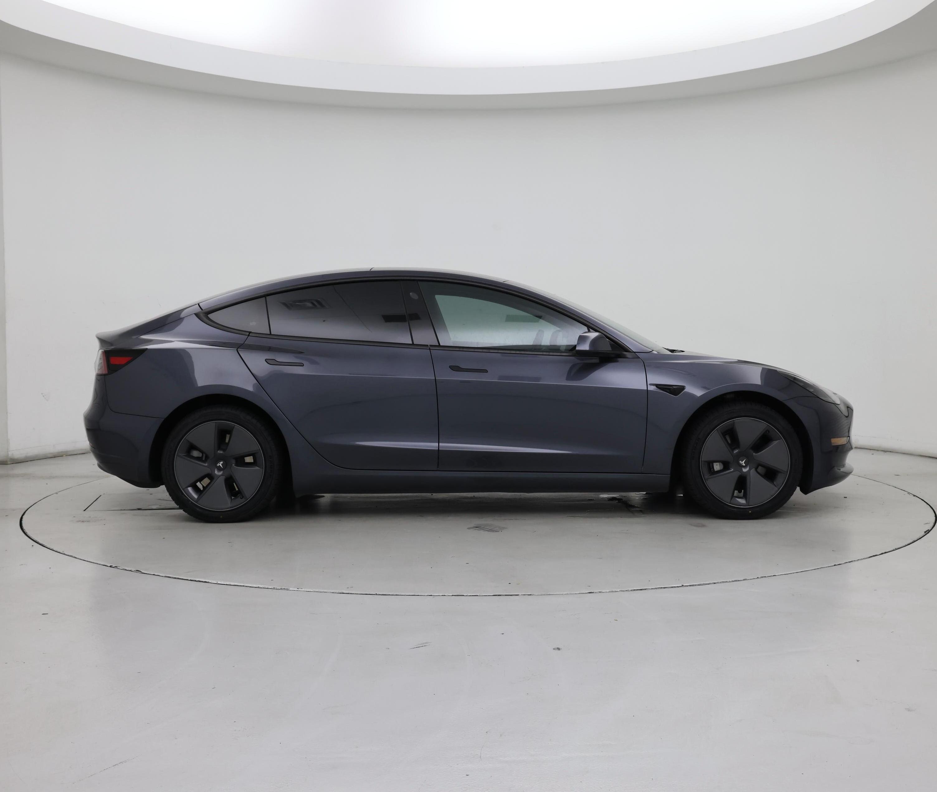 Thumbnail: 2023 Tesla Model 3 - 7