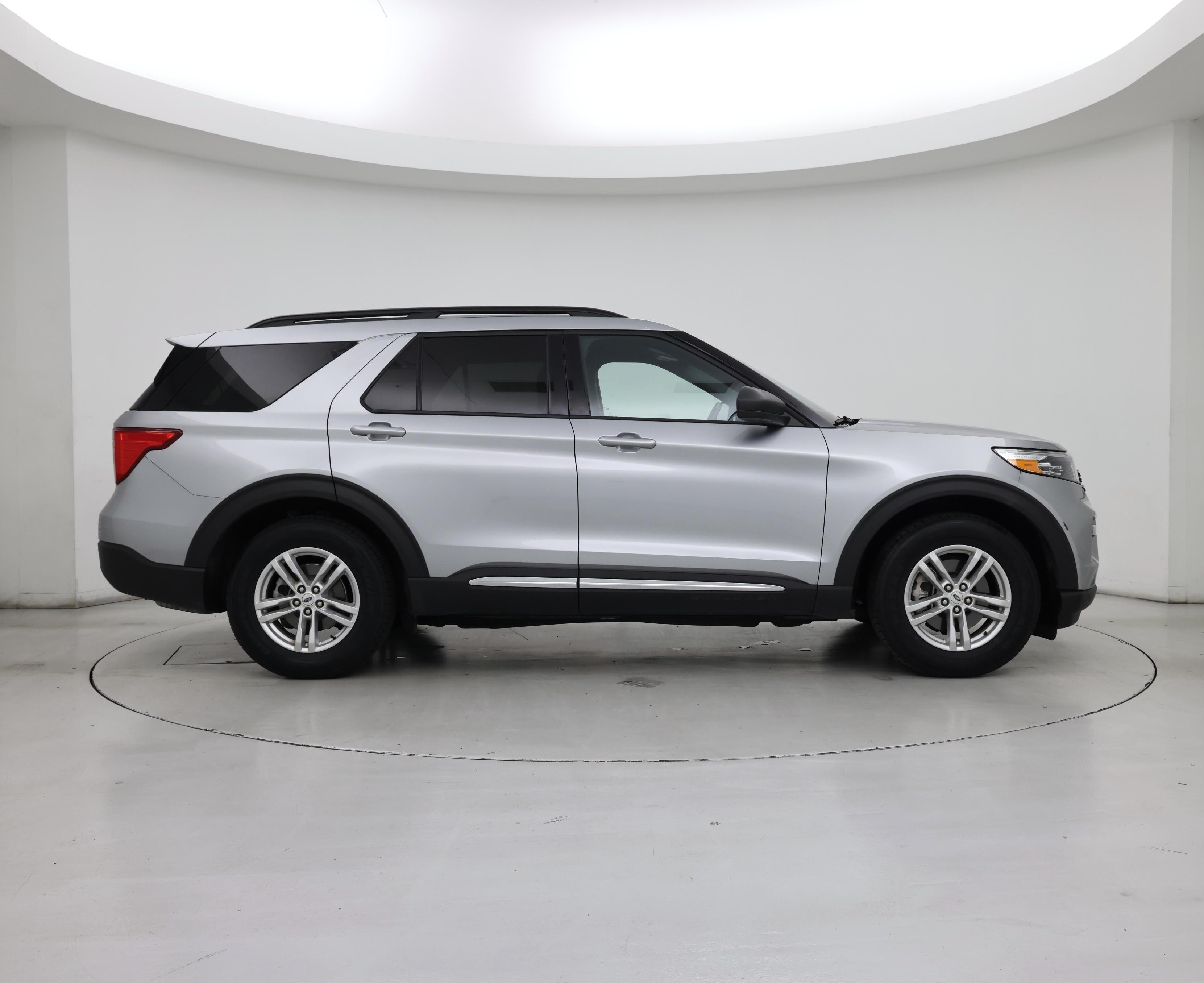 Thumbnail: 2020 Ford Explorer - 7