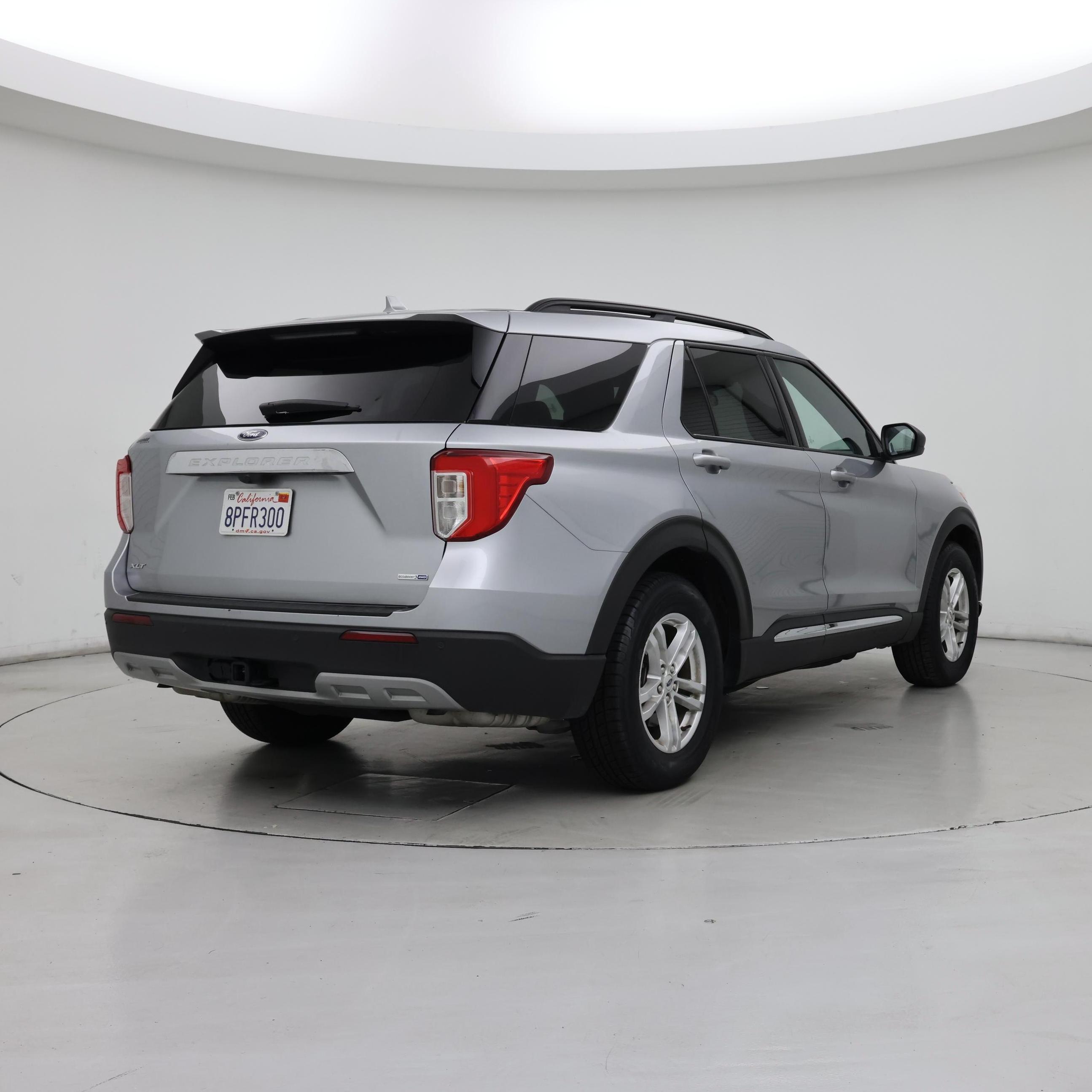 Thumbnail: 2020 Ford Explorer - 8