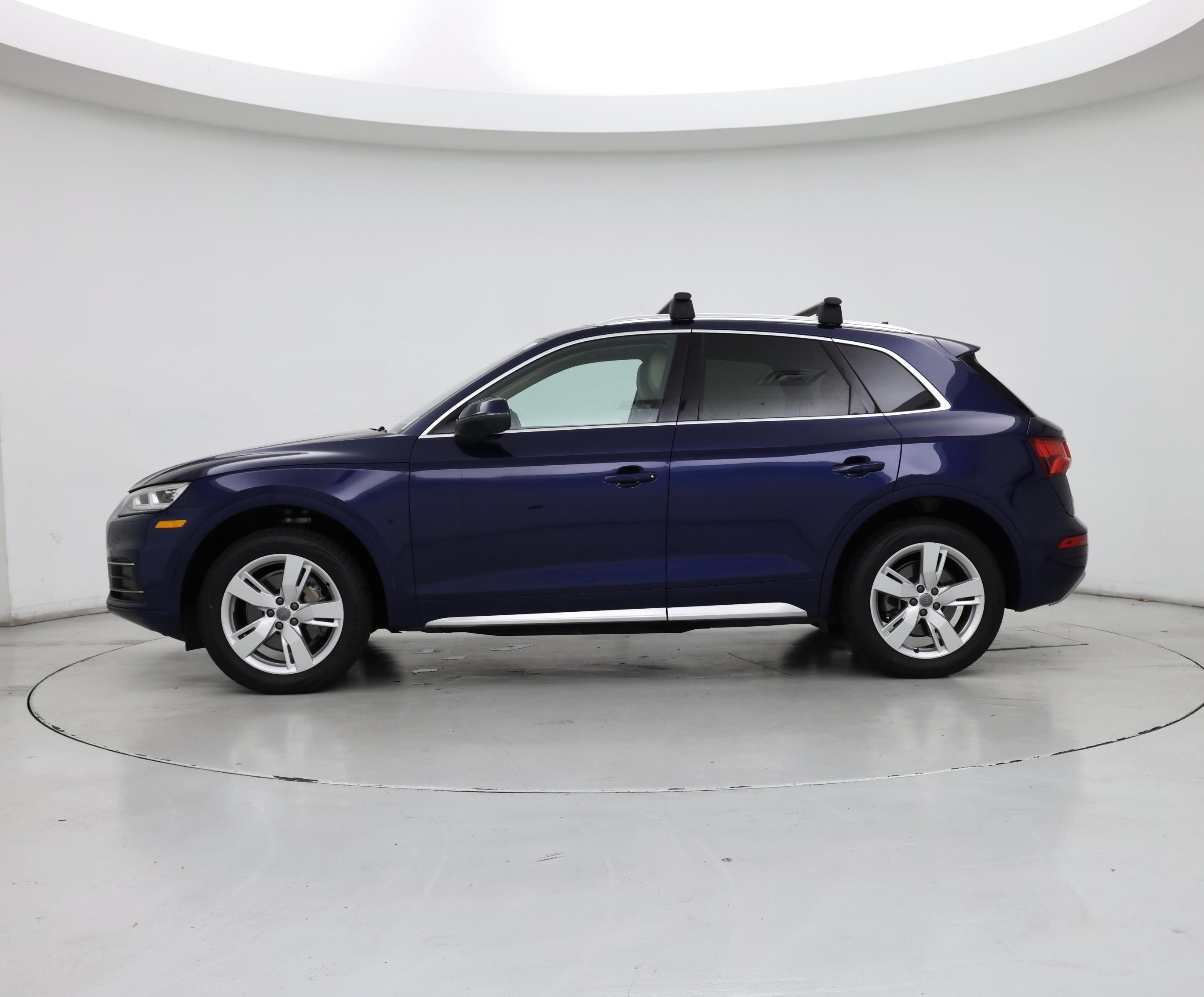 Thumbnail: 2019 Audi Q5 - 3