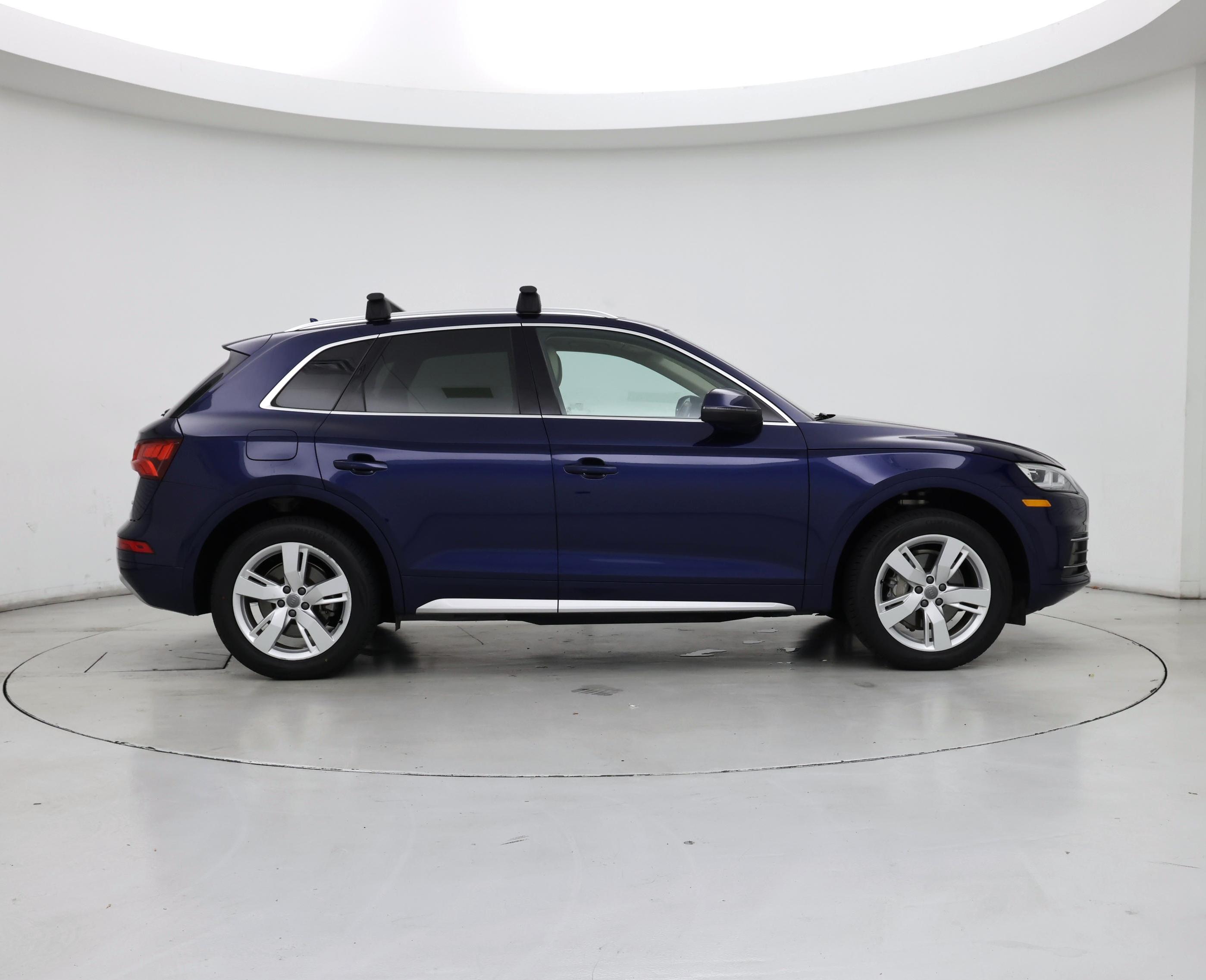 Thumbnail: 2019 Audi Q5 - 7