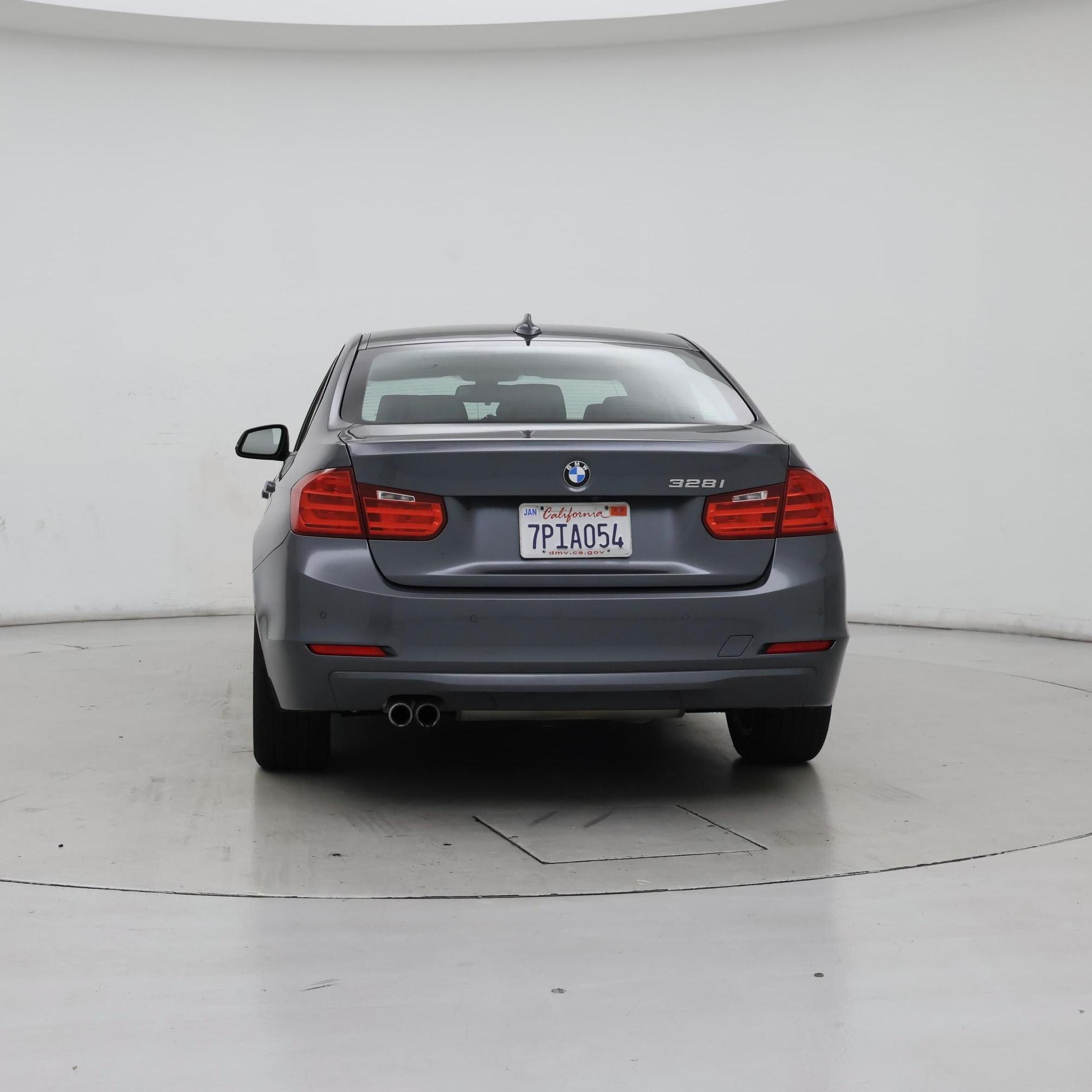 Thumbnail: 2015 BMW 3 Series - 6