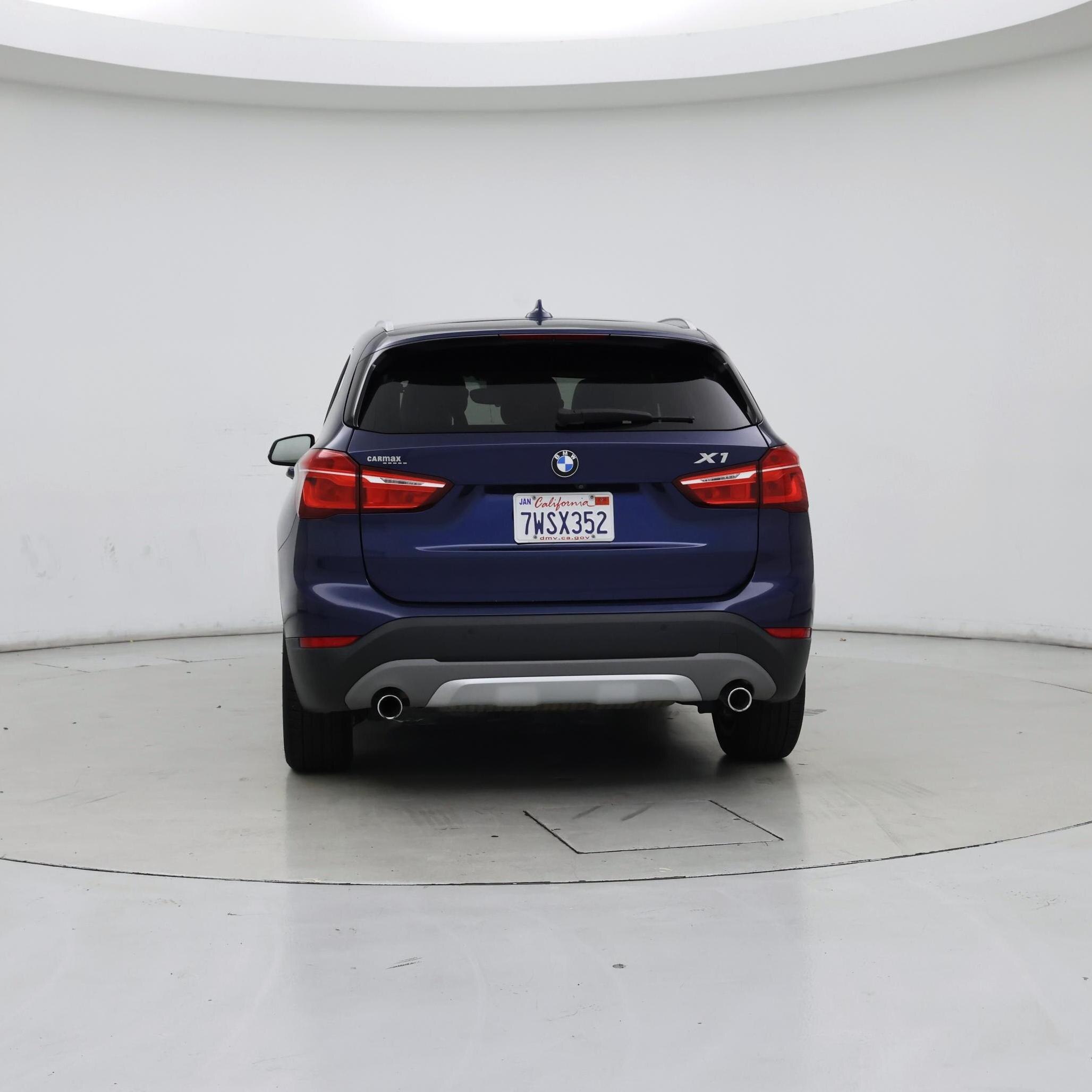 Thumbnail: 2017 BMW X1 - 6