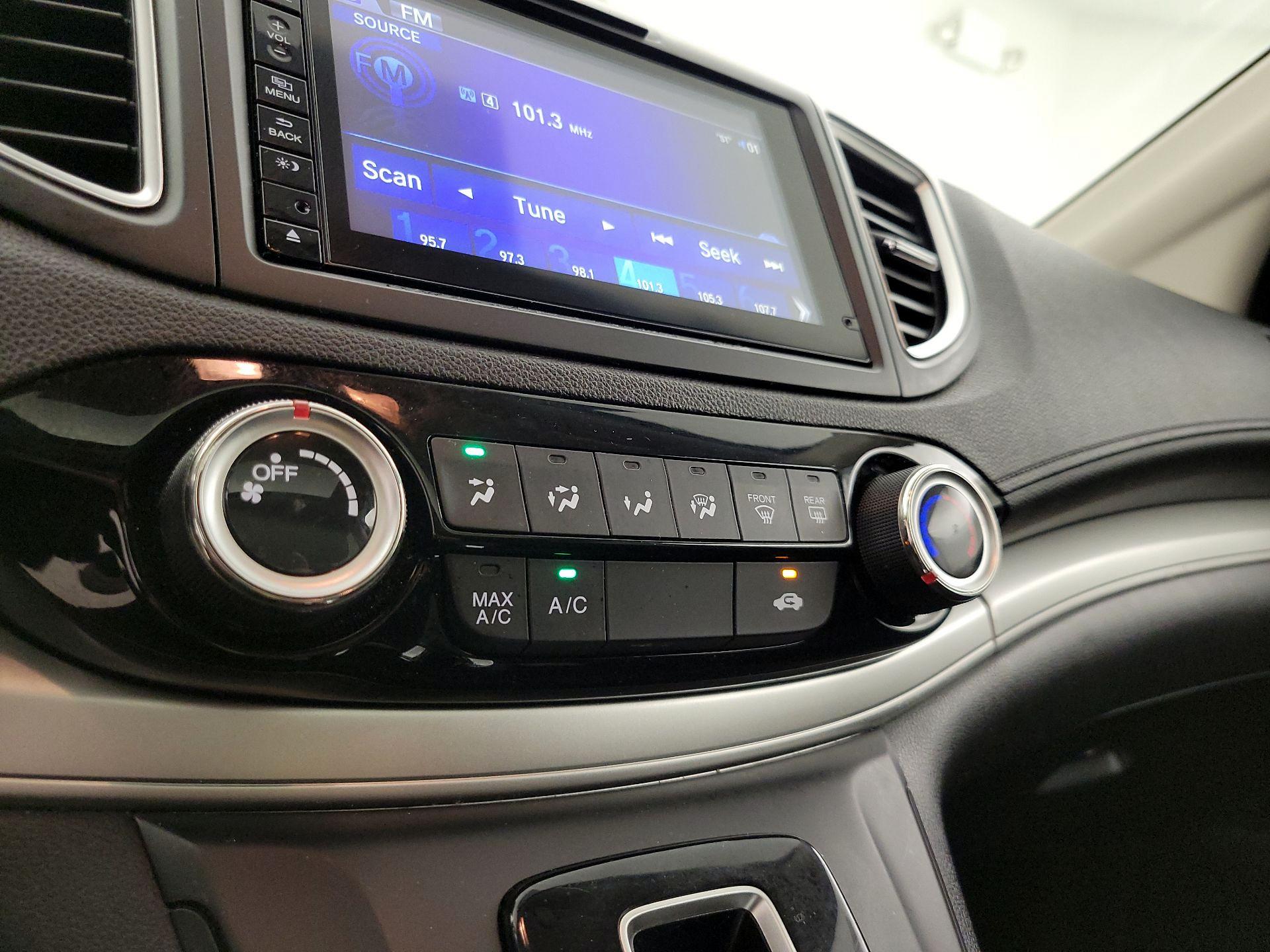 Thumbnail: 2016 Honda CR-V - 16