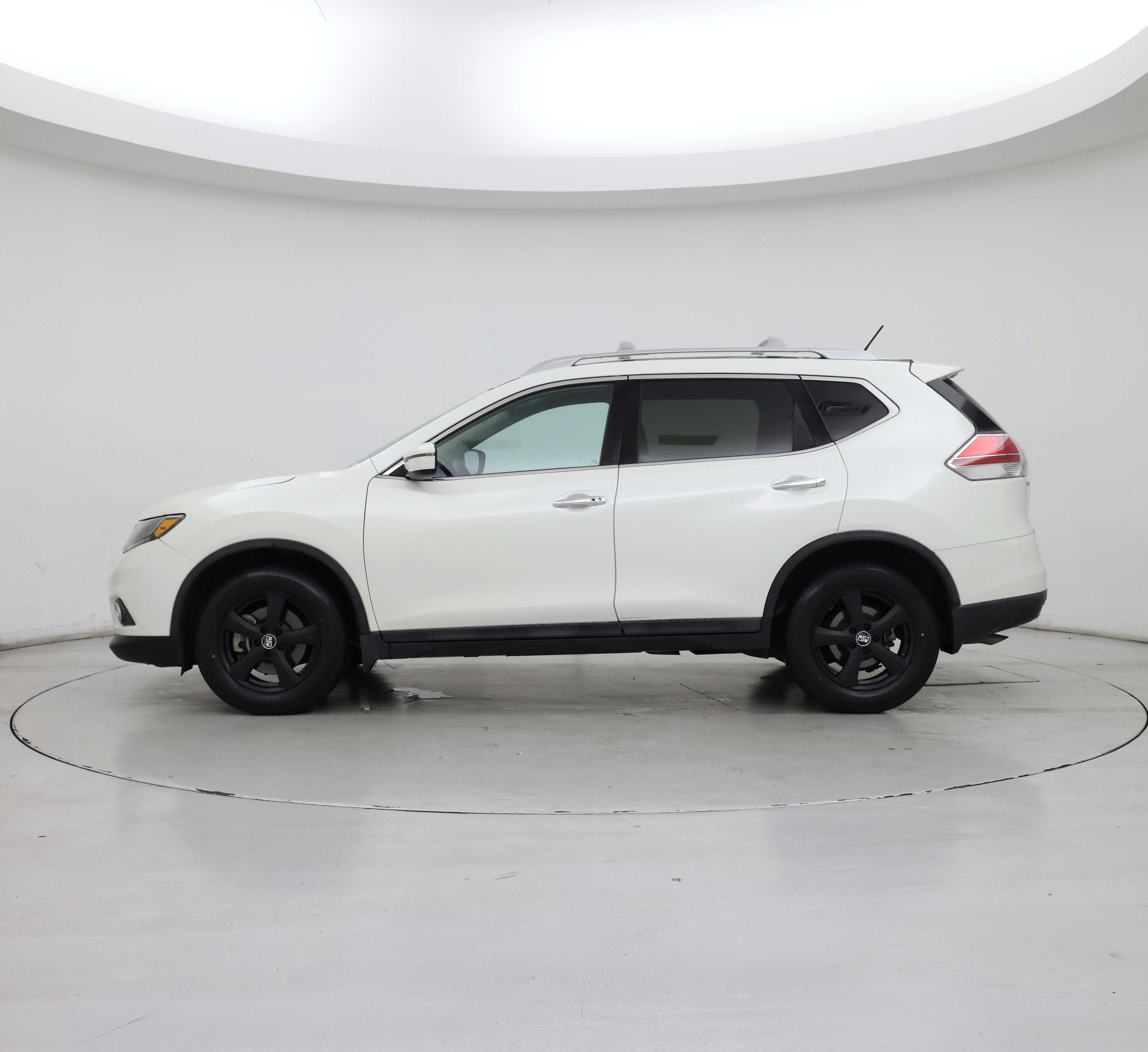 Thumbnail: 2016 Nissan Rogue - 3