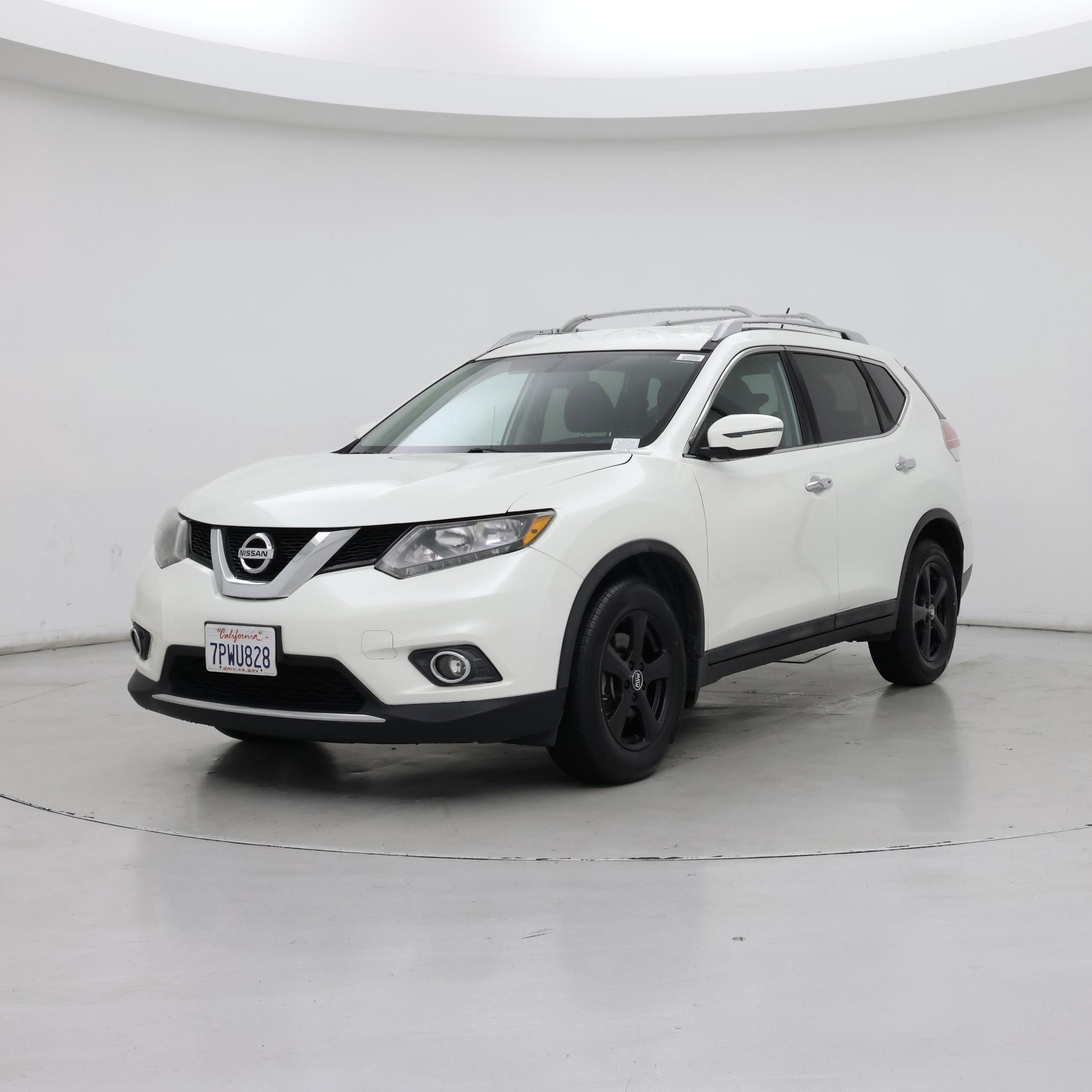 Thumbnail: 2016 Nissan Rogue - 4
