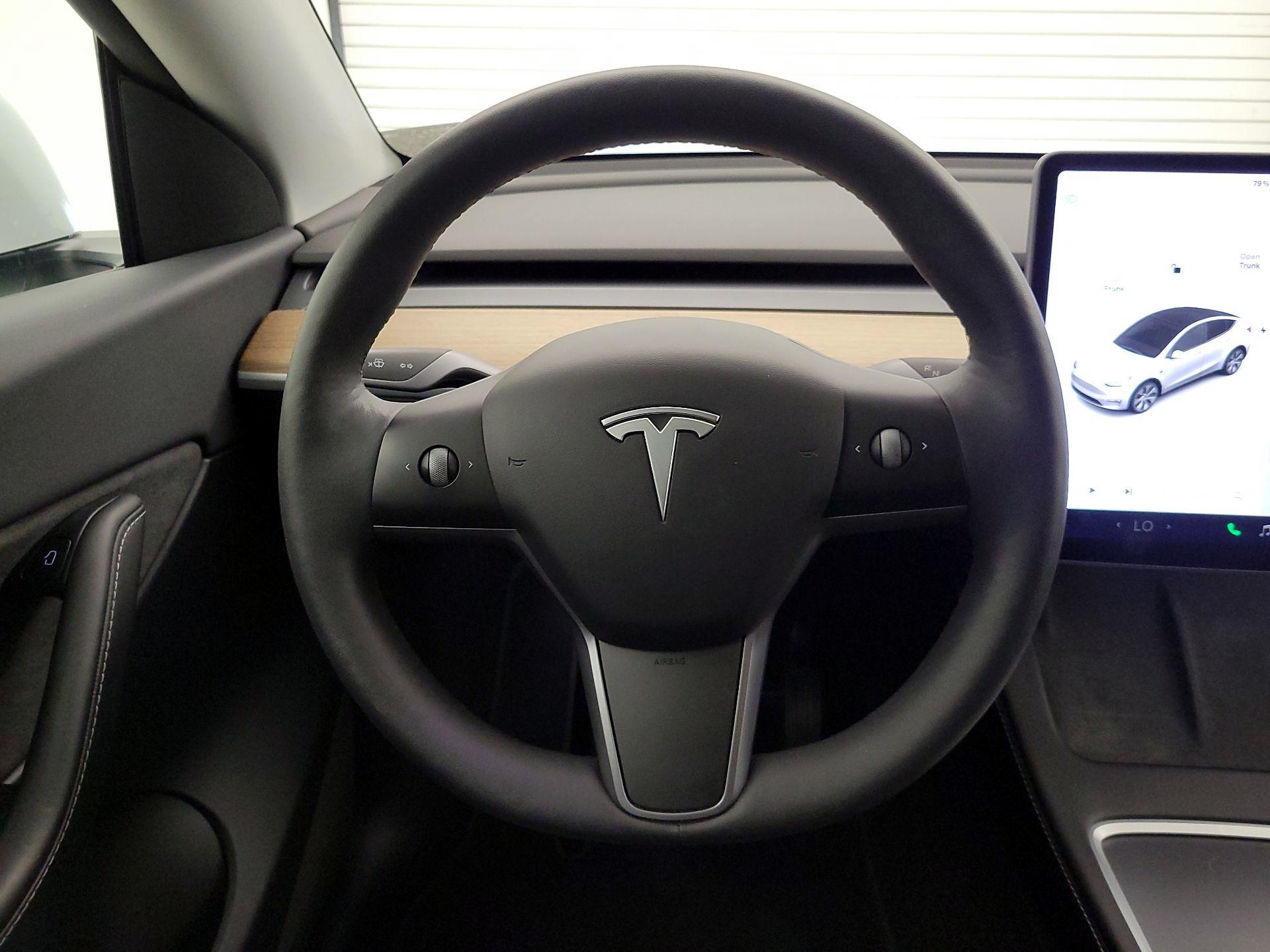 Thumbnail: 2021 Tesla Model Y - 10