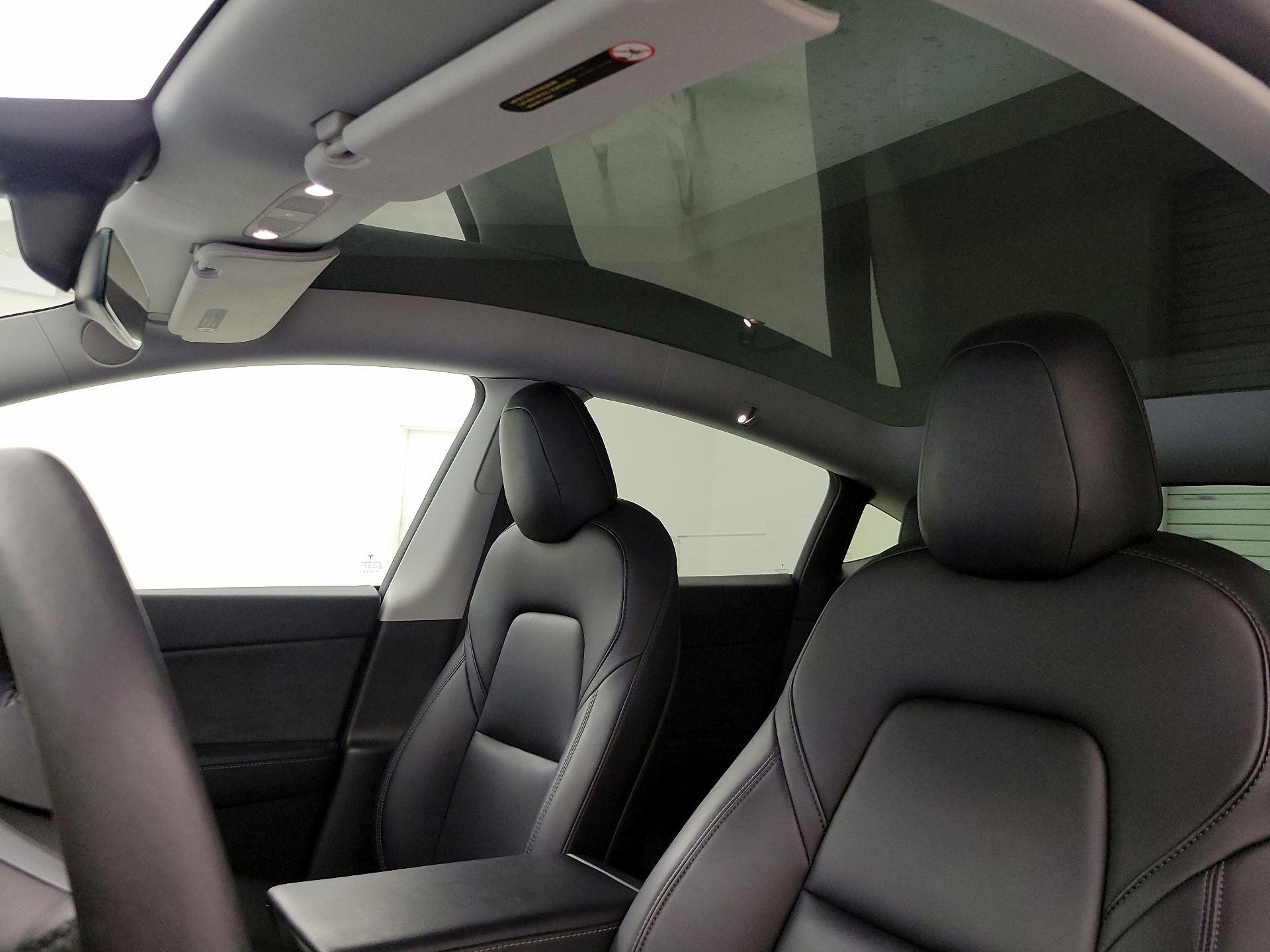 Thumbnail: 2021 Tesla Model Y - 18