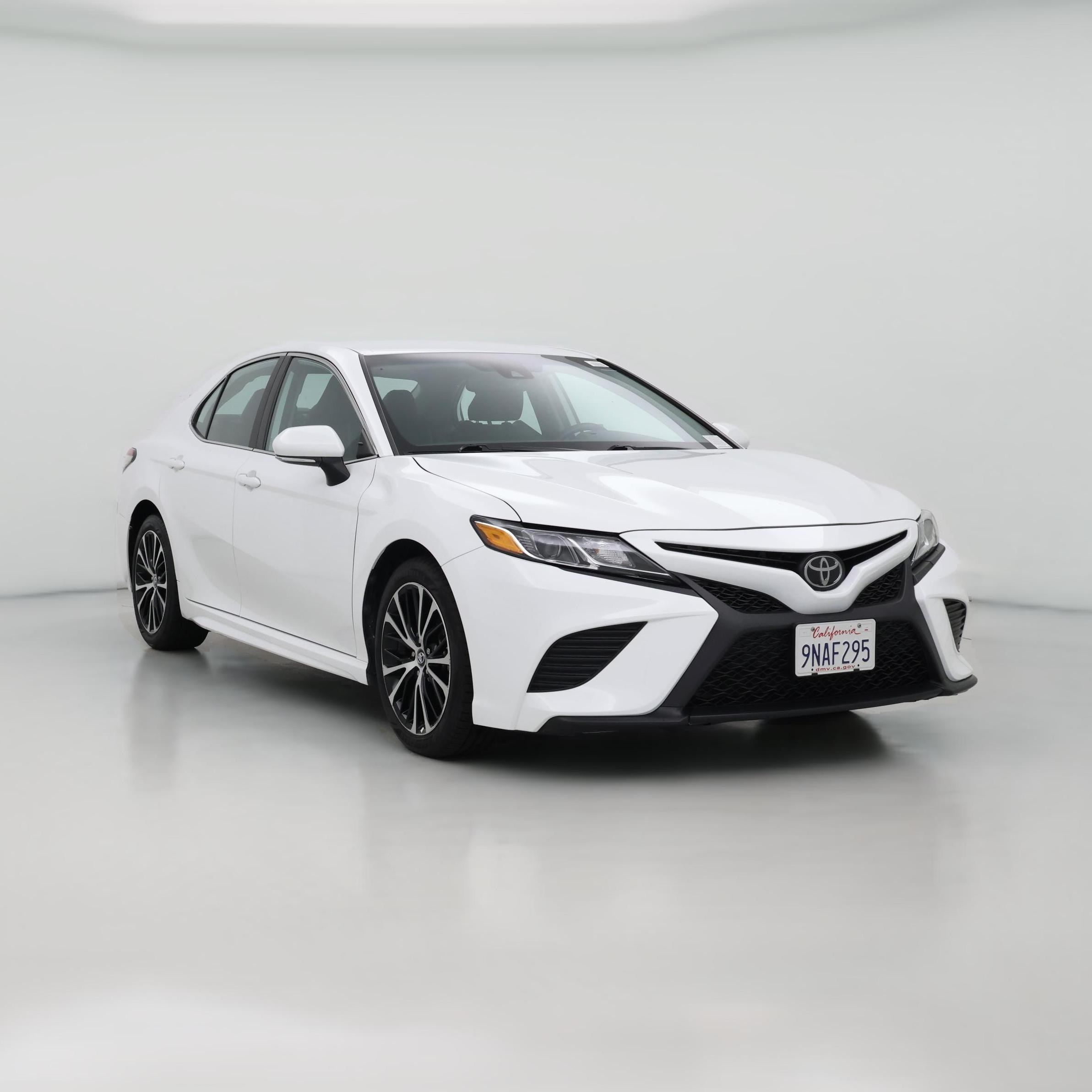 Thumbnail: 2019 Toyota Camry - 1