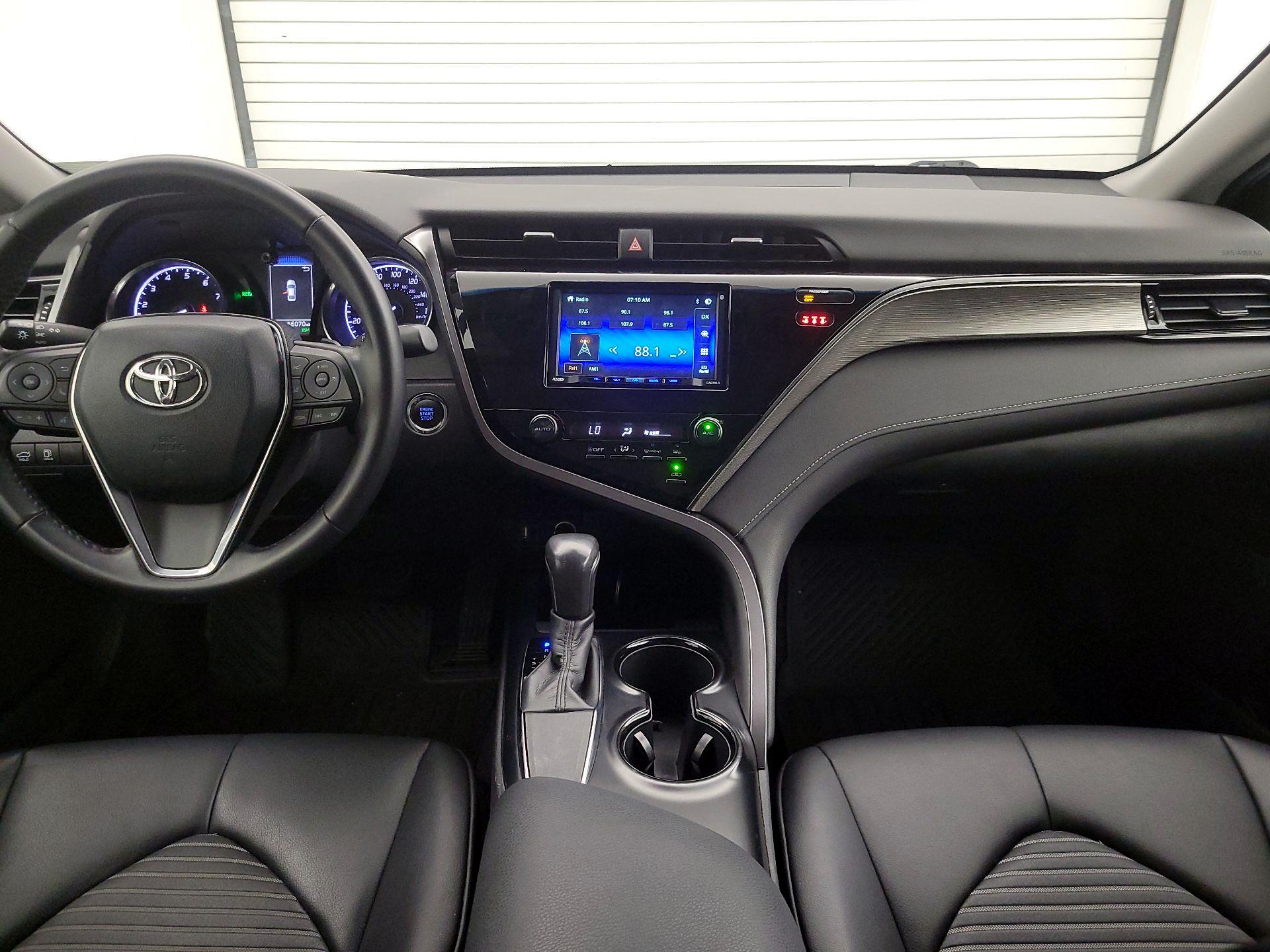 Thumbnail: 2019 Toyota Camry - 9