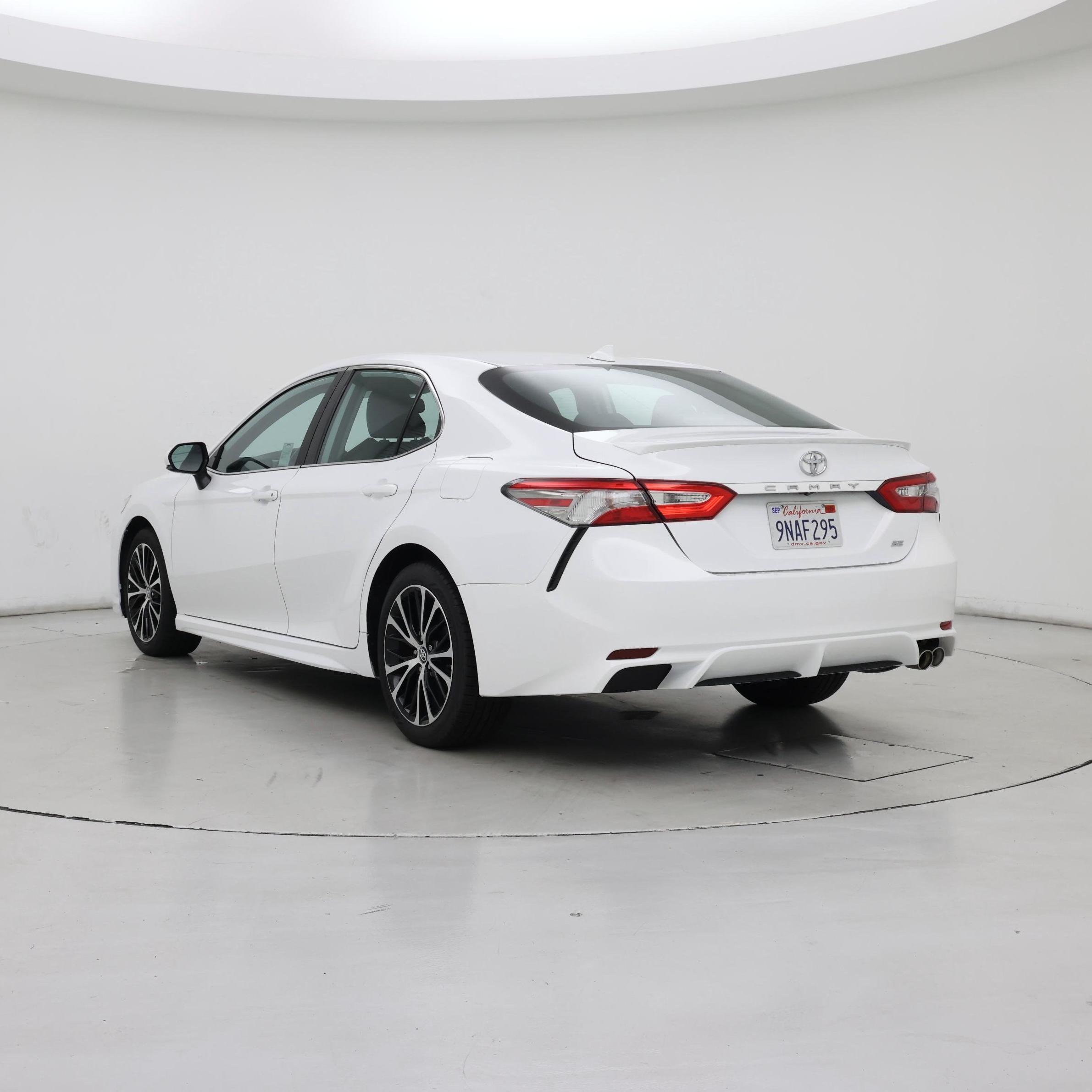 Thumbnail: 2019 Toyota Camry - 2