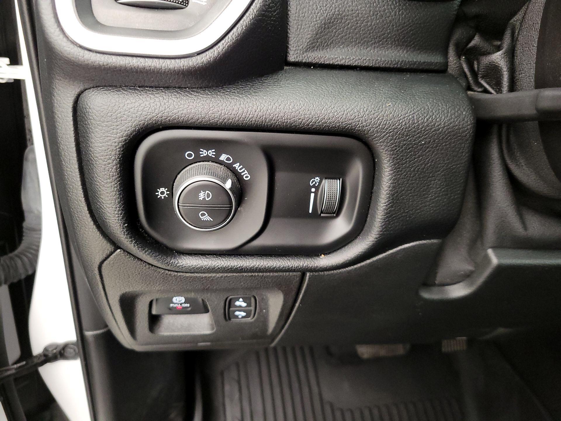 Thumbnail: 2021 RAM 1500 - 13