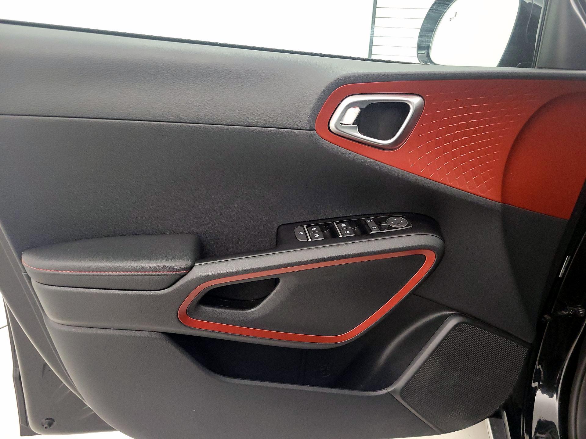 Thumbnail: 2023 Kia Soul - 12