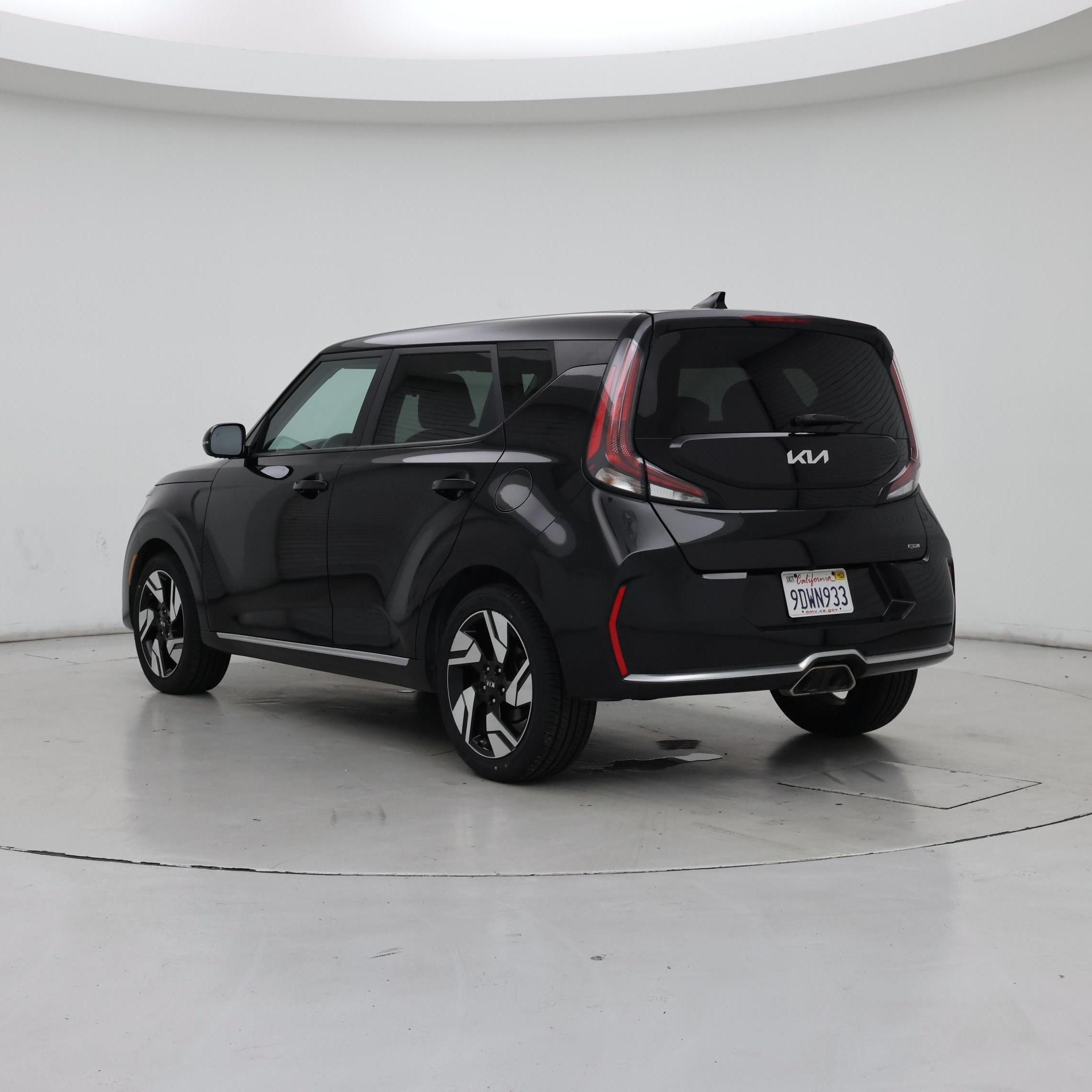 Thumbnail: 2023 Kia Soul - 2