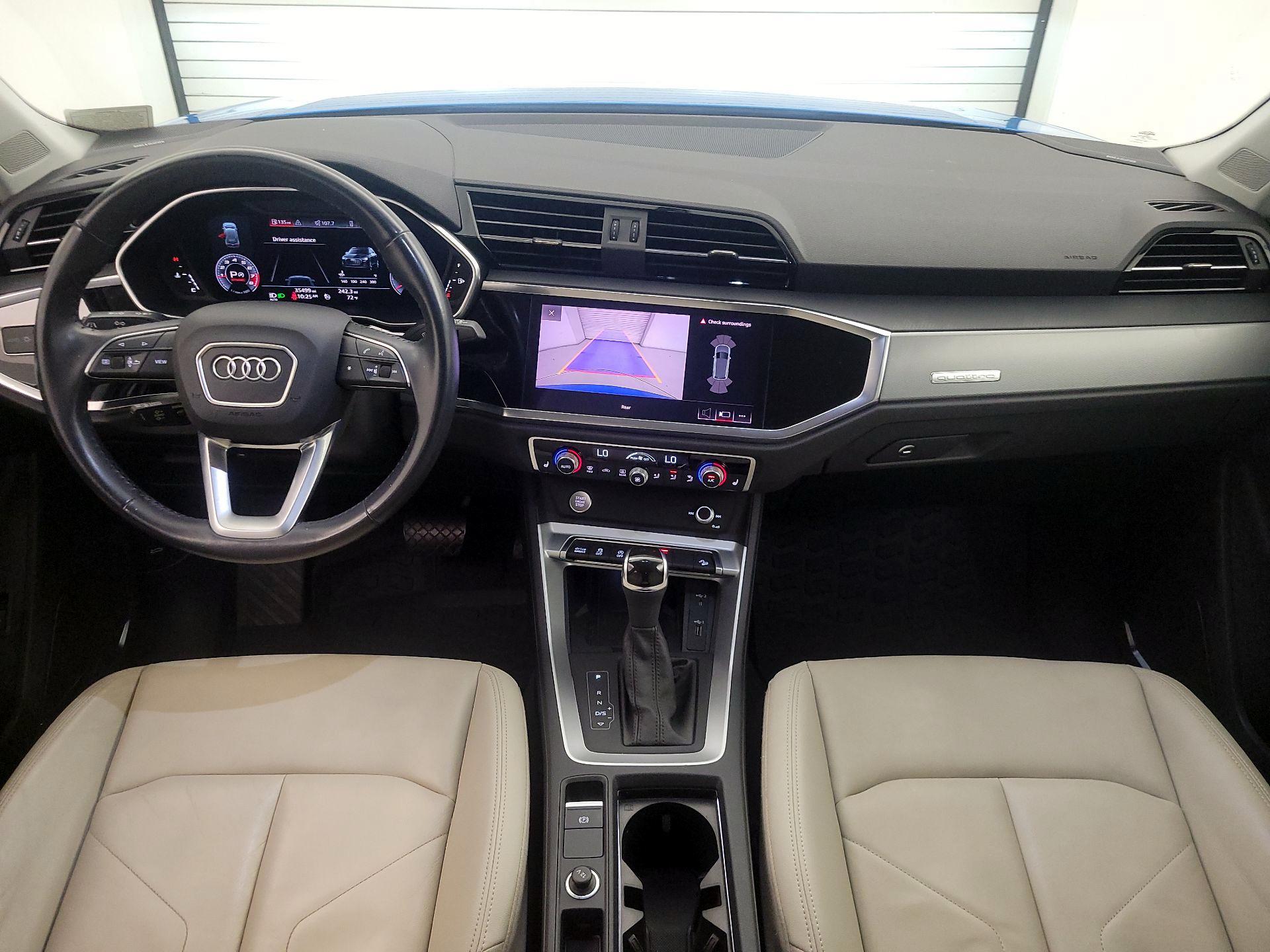 Thumbnail: 2020 Audi Q3 - 9
