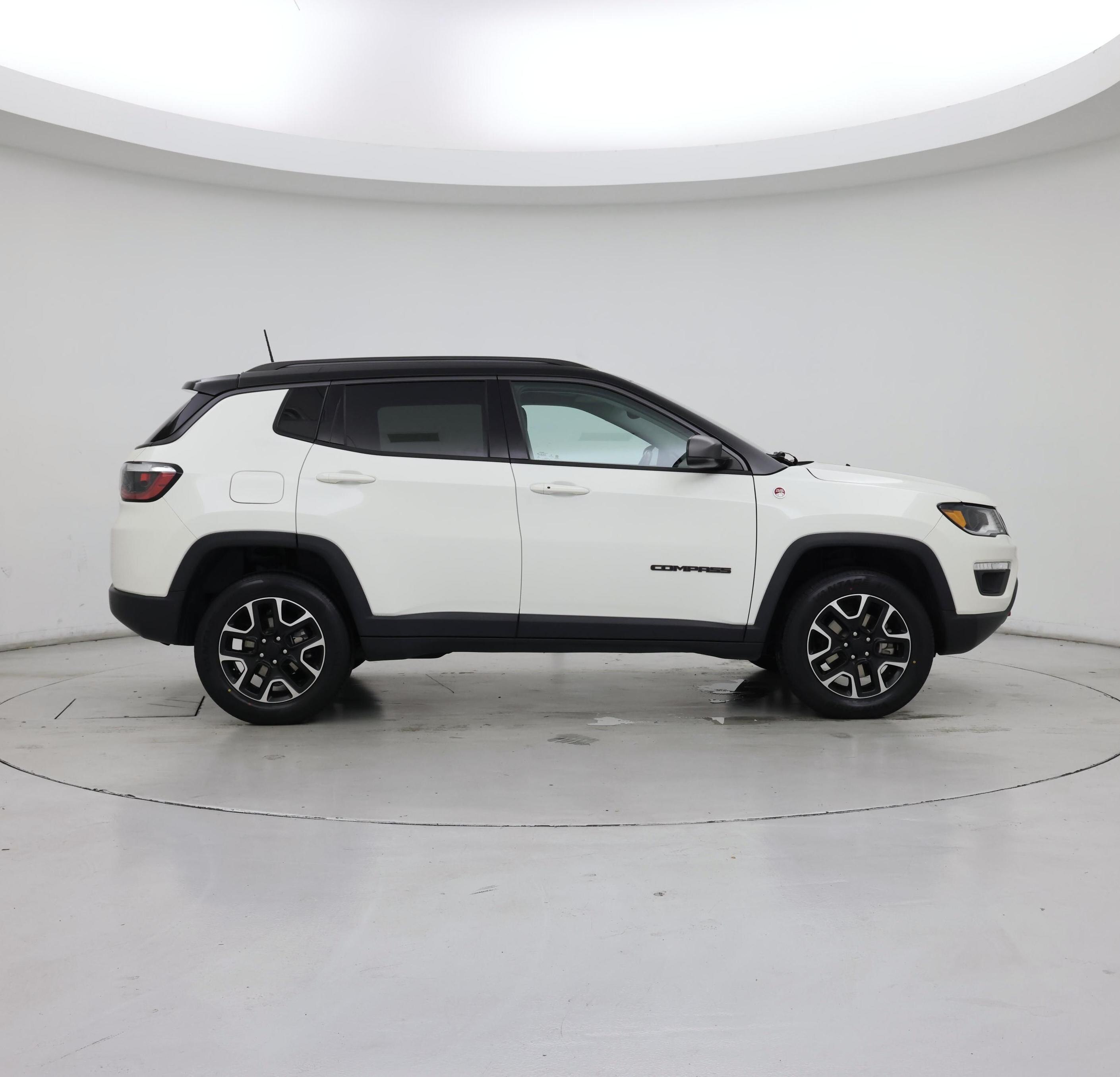 Thumbnail: 2020 Jeep Compass - 7
