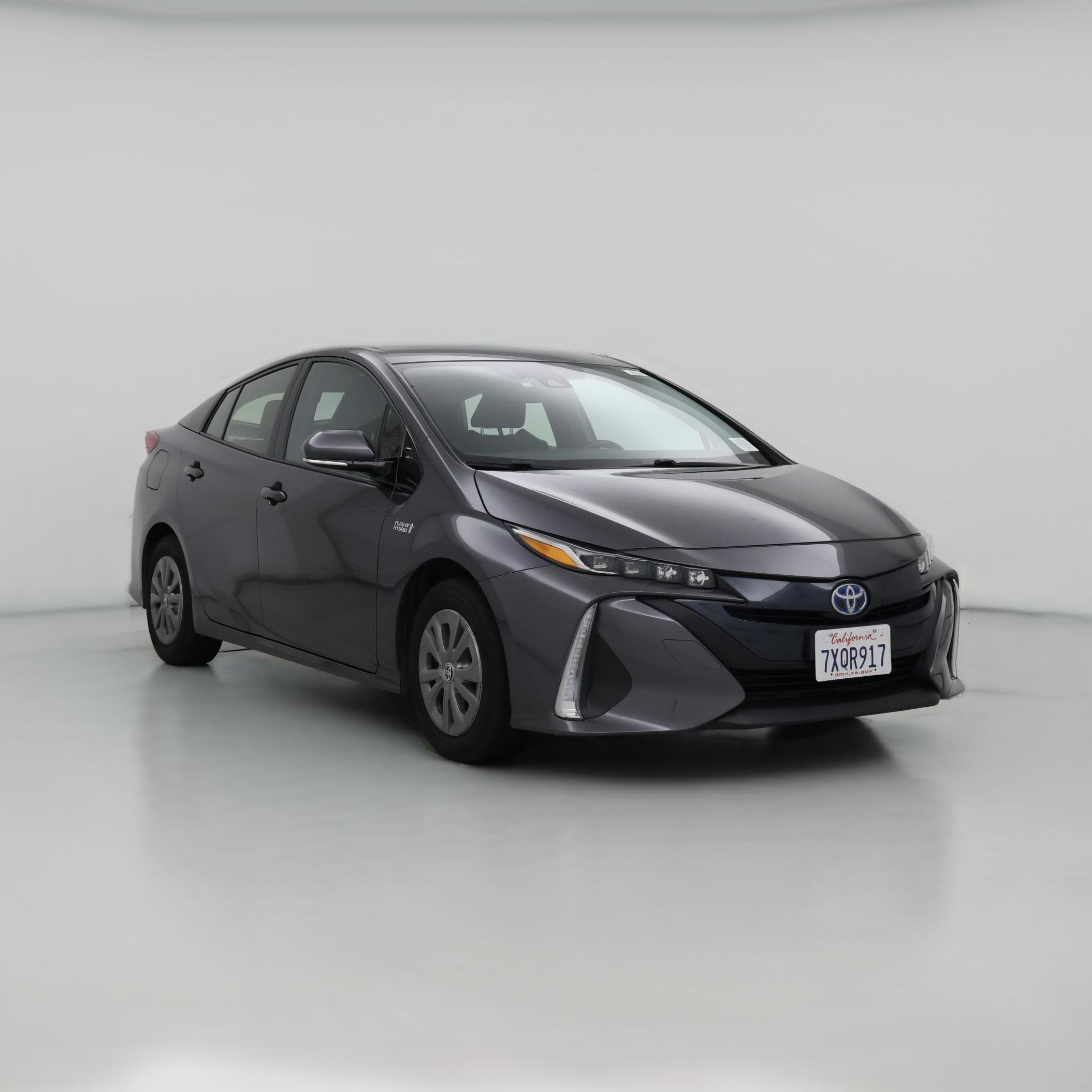 Thumbnail: 2017 Toyota Prius Prime - 1