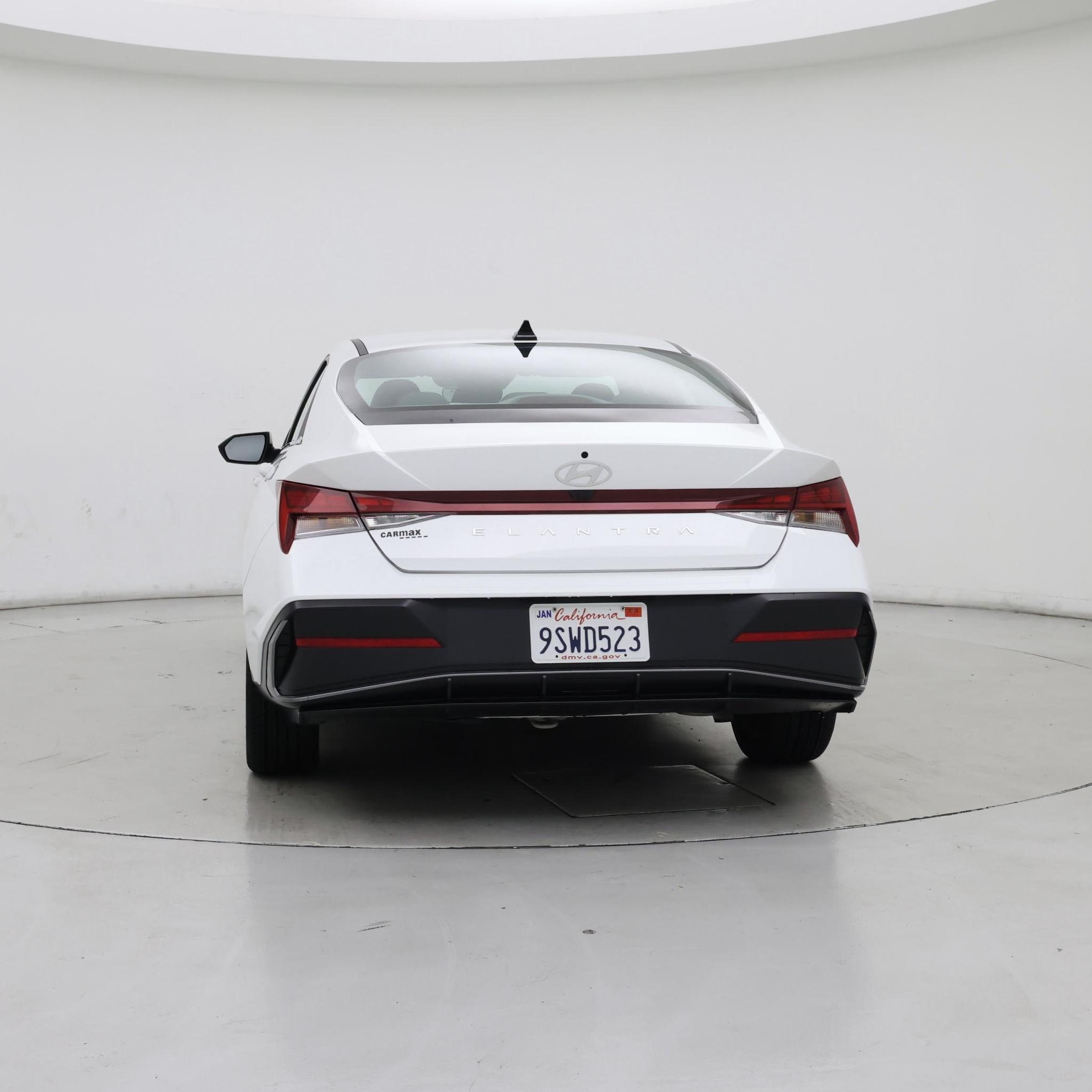 Thumbnail: 2024 Hyundai Elantra - 6