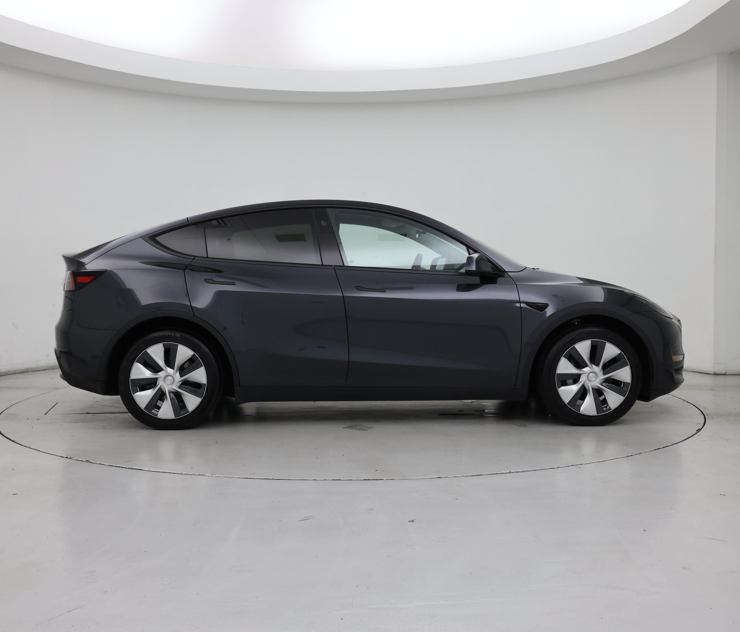 Thumbnail: 2024 Tesla Model Y - 7