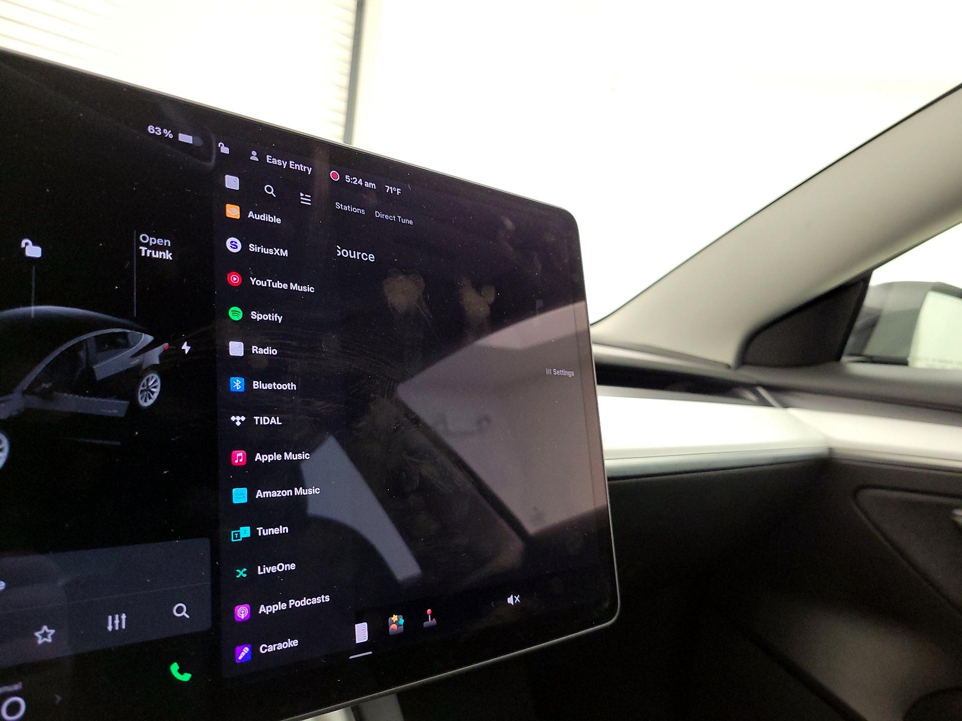 Thumbnail: 2021 Tesla Model 3 - 15