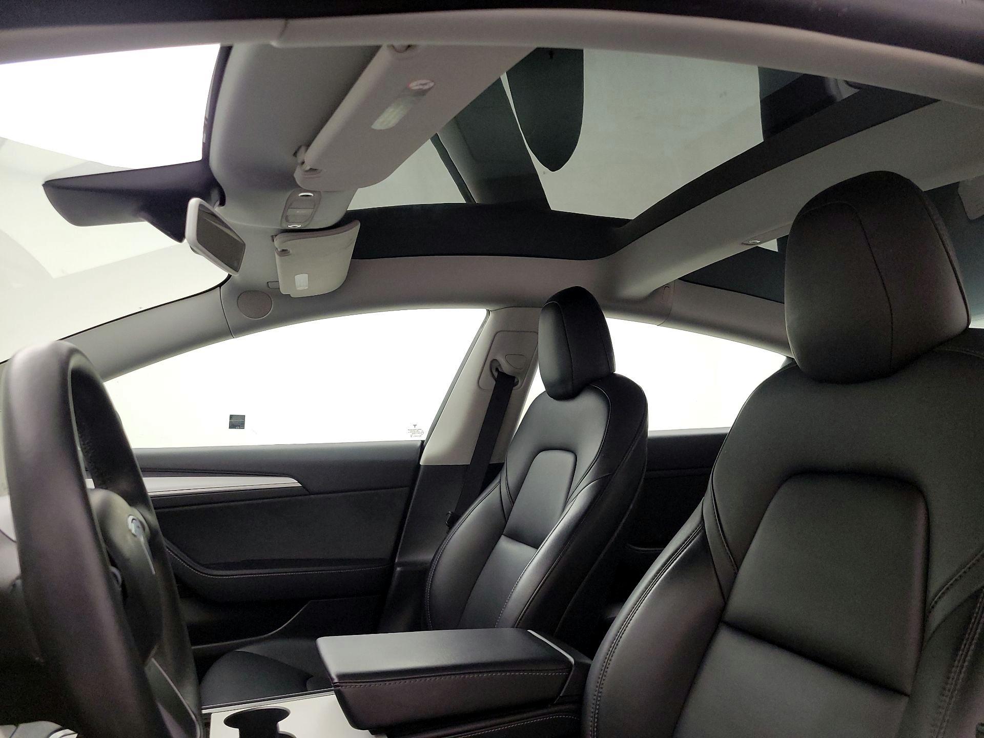 Thumbnail: 2021 Tesla Model 3 - 18