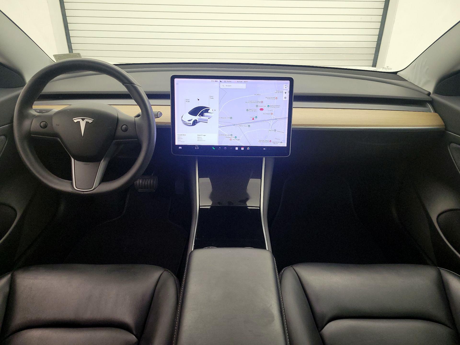 Thumbnail: 2020 Tesla Model 3 - 9